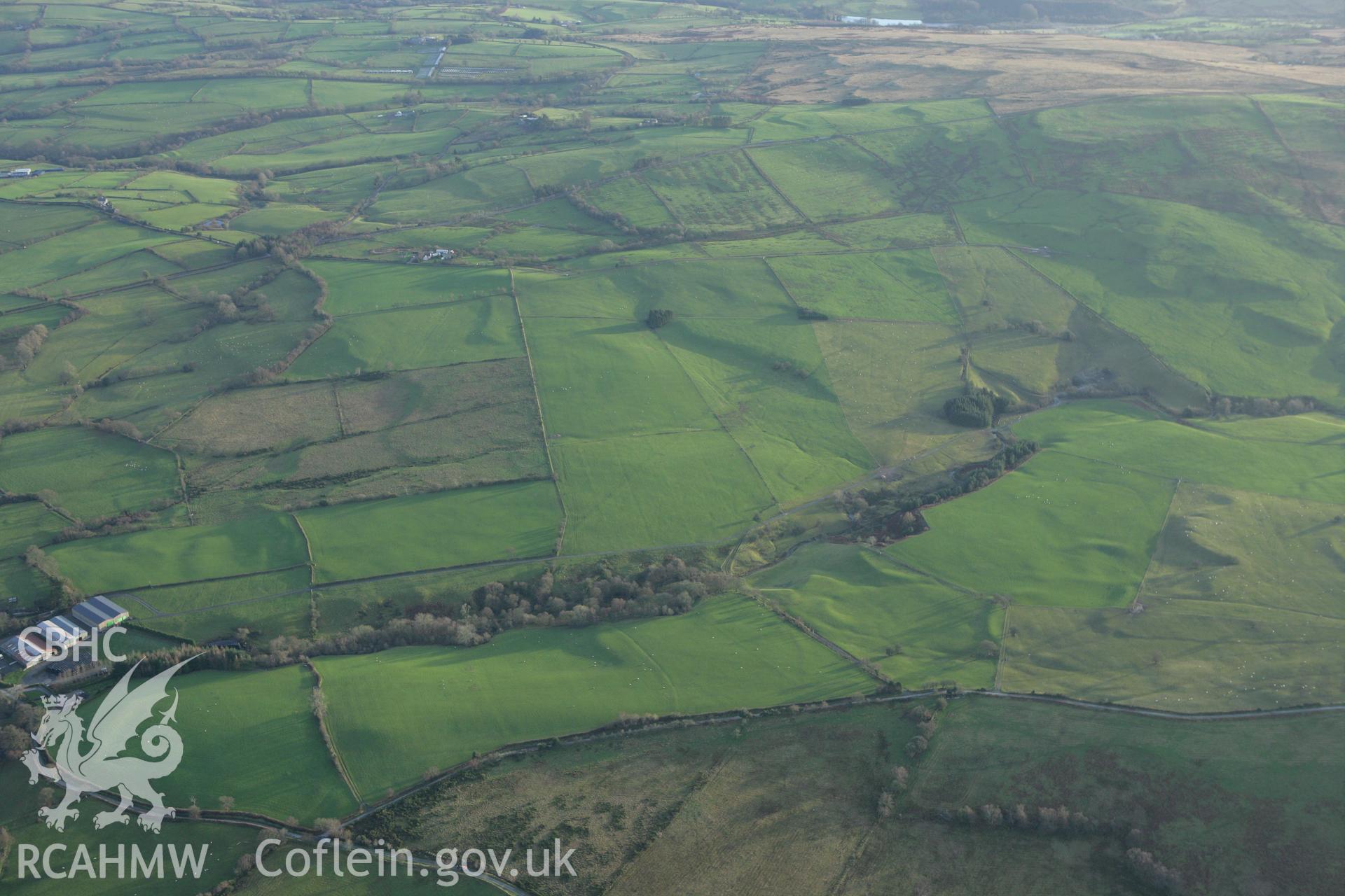 RCAHMW colour oblique photograph of Pant, Roman road section to south of, looking south. Taken by Toby Driver on 11/12/2007.