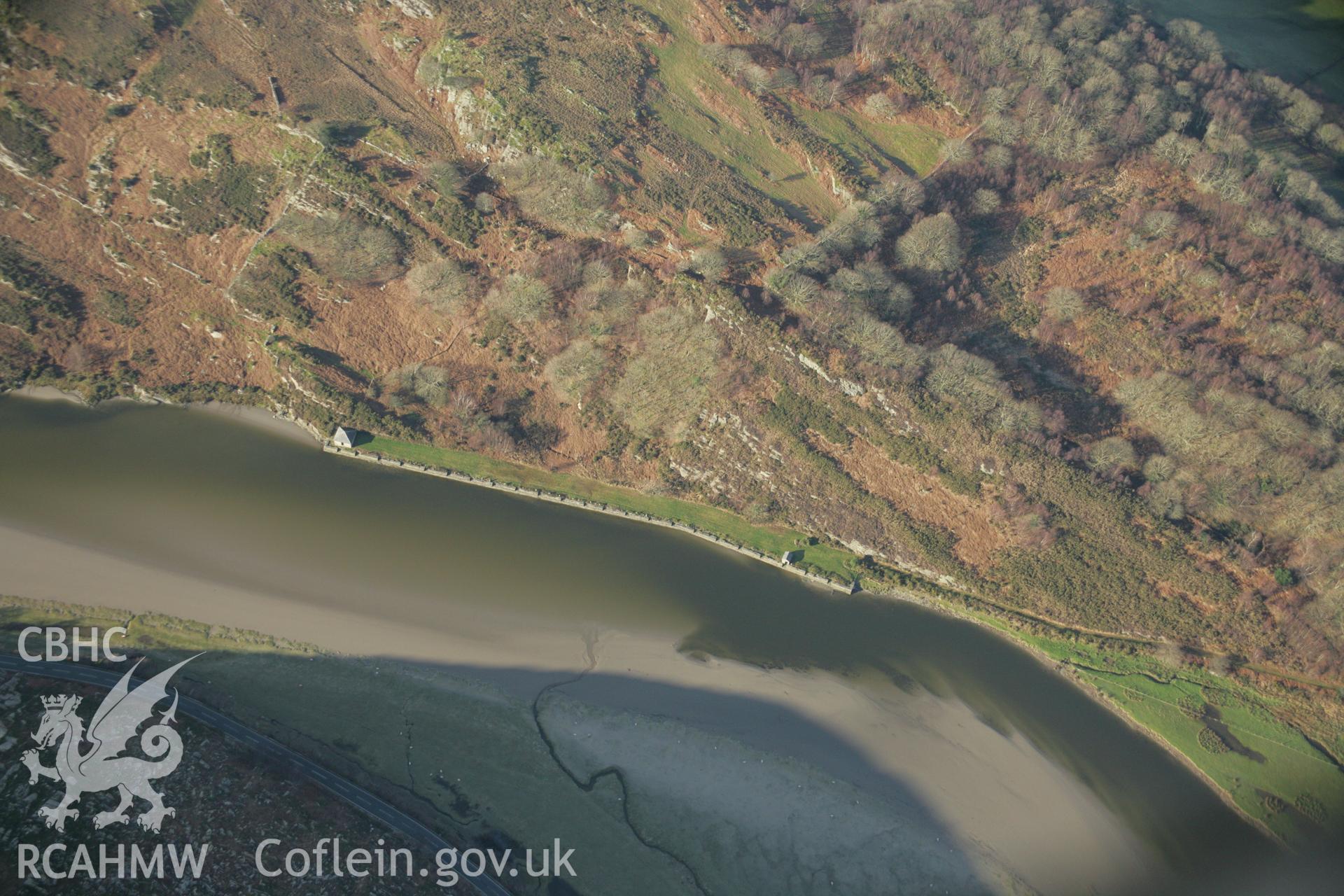 RCAHMW colour oblique aerial photograph showing view of Cei Tyddyn Isa, Dwyryd river navigation. Taken on 25 January 2007 by Toby Driver