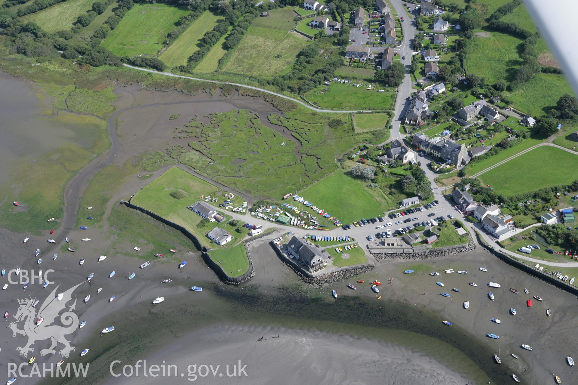 RCAHMW colour oblique photograph of Newport Parrog. Taken by Toby Driver on 01/08/2007.