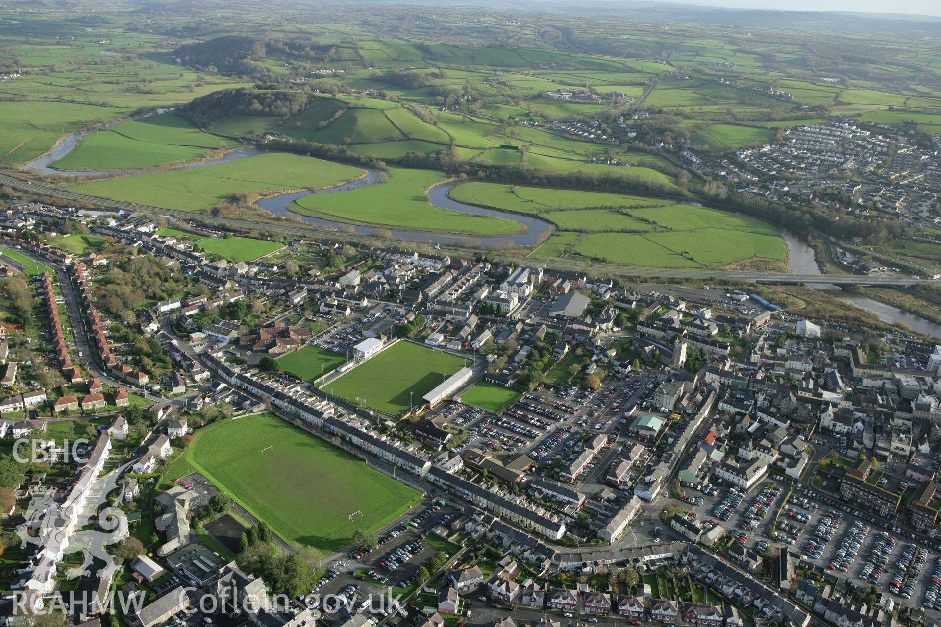 RCAHMW colour oblique photograph of Carmarthen Roman Military Settlement;Carmarthen. Taken by Toby Driver on 29/11/2007.