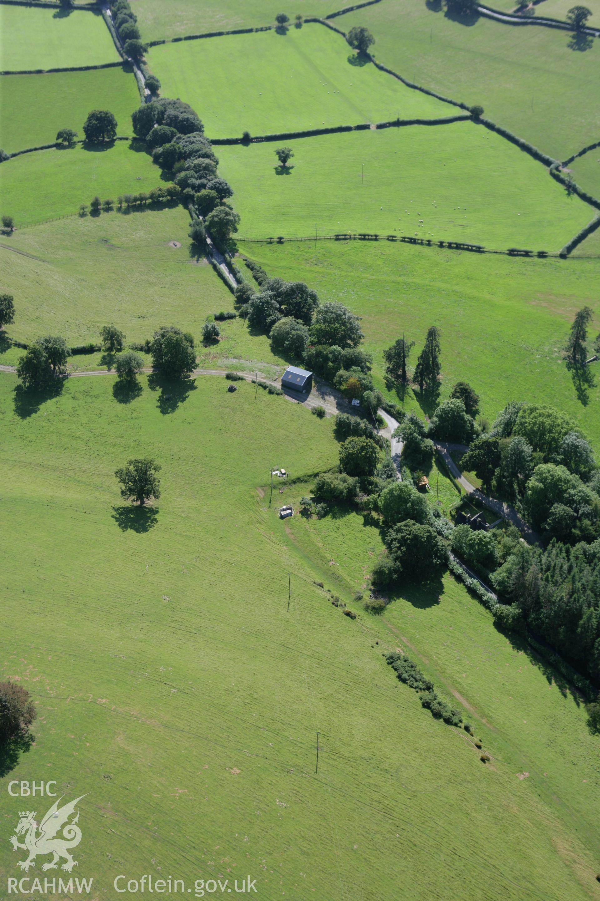 RCAHMW colour oblique aerial photograph of a section of Offa's Dyke from North Lodge, Leighton, to Old Quarry south of Green Wood. Taken on 06 September 2007 by Toby Driver