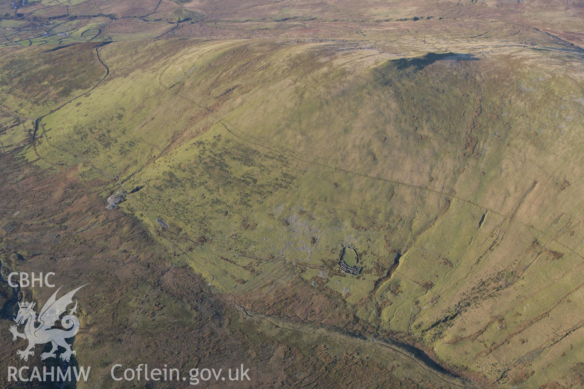 RCAHMW colour oblique photograph of Cwm Caseg settlement. Taken by Toby Driver on 20/12/2007.