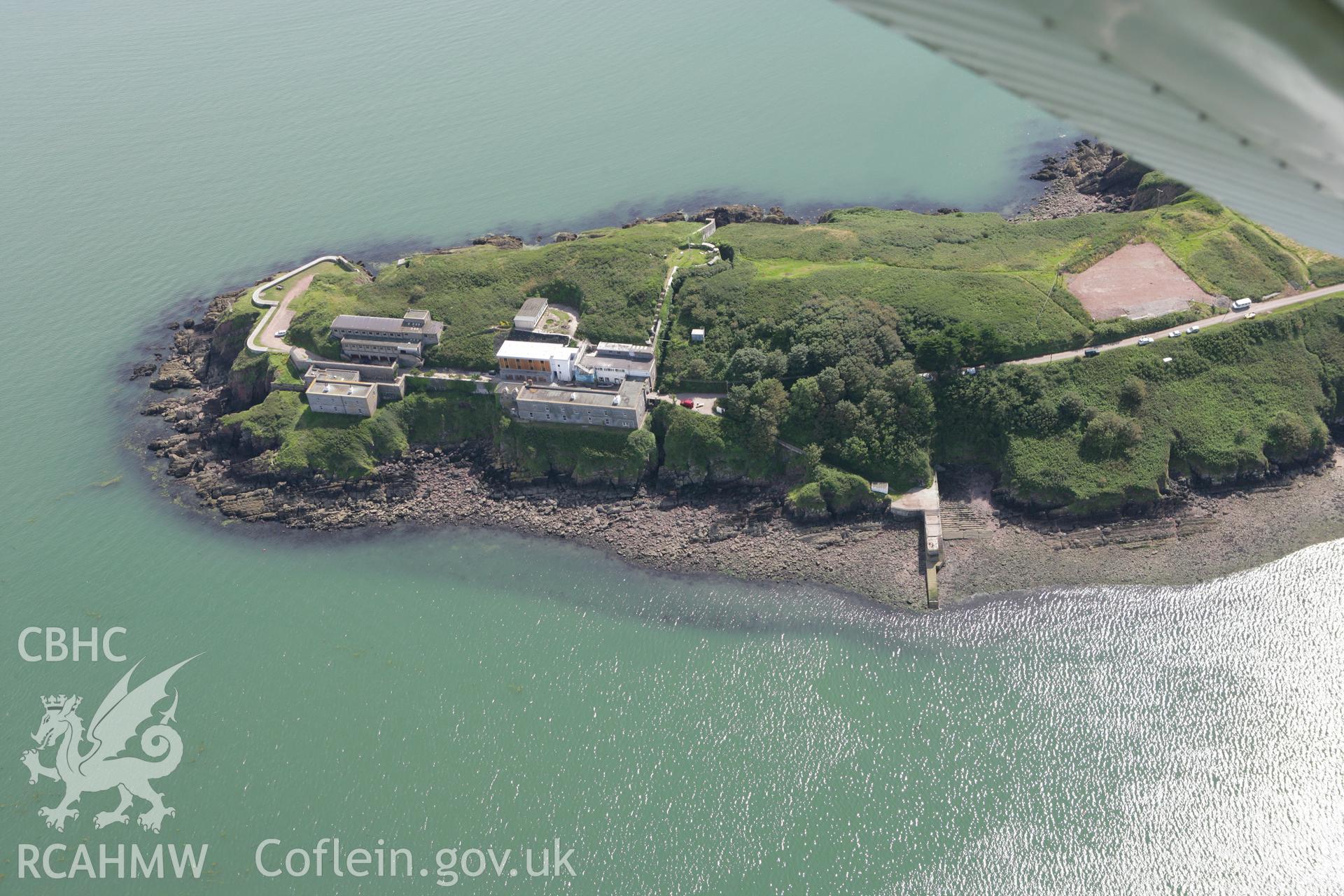 RCAHMW colour oblique photograph of Dale Point Promontory Fort. Taken by Toby Driver on 01/08/2007.