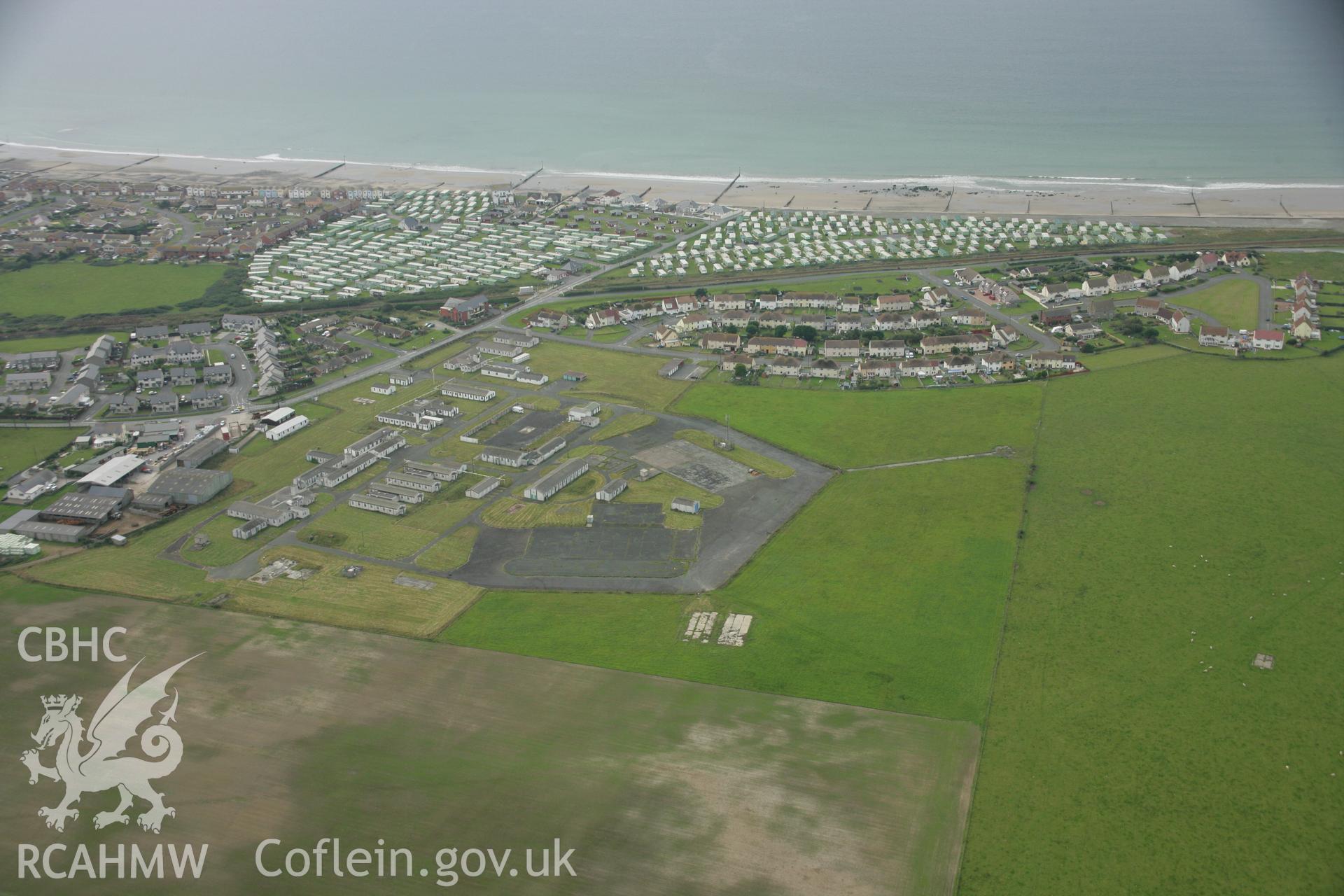 RCAHMW colour oblique photograph of Towyn airfield;Morfa town airfield, Tywyn. Taken by Toby Driver on 08/10/2007.