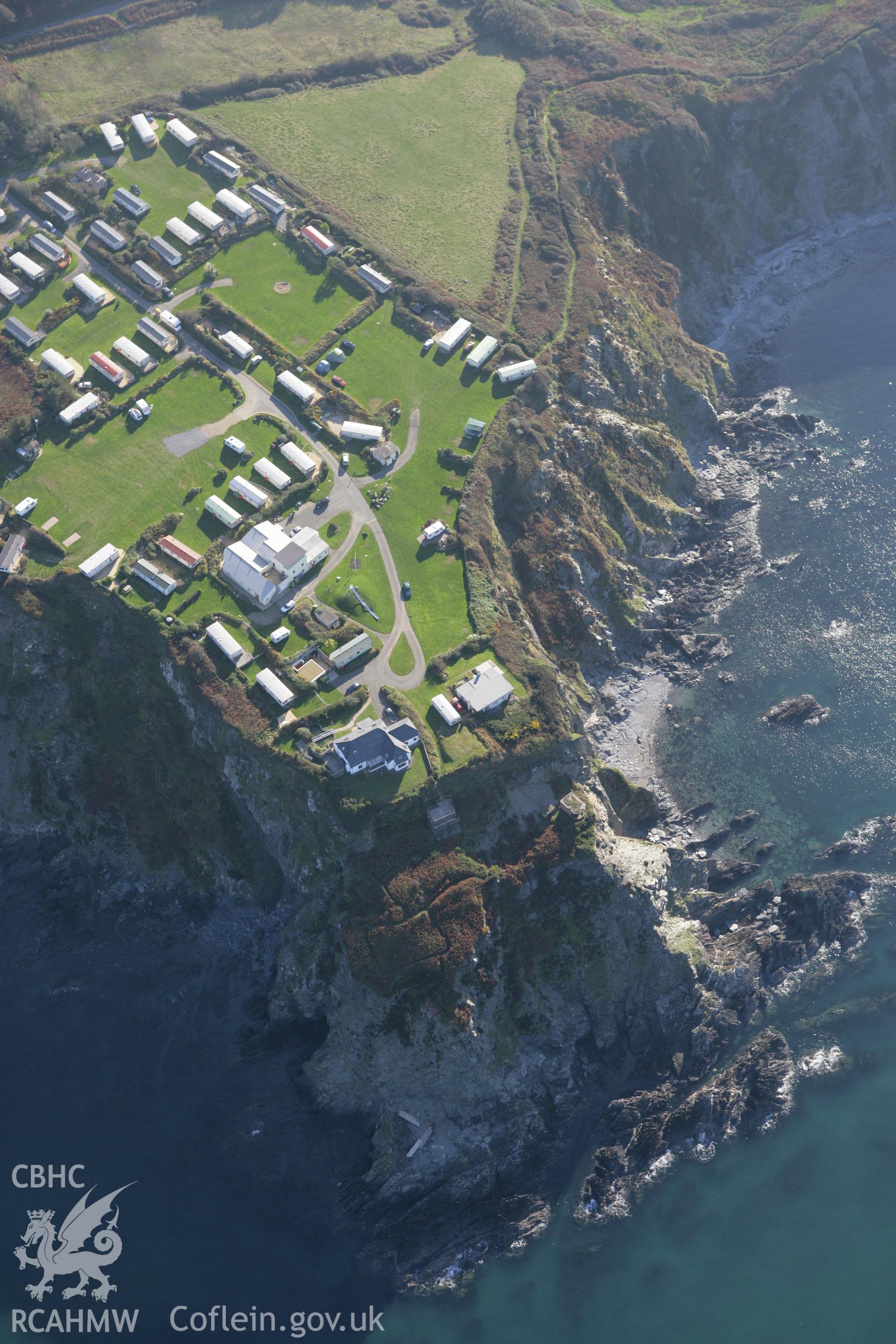 RCAHMW colour oblique photograph of Fishguard Battery, Penrhyn. Taken by Toby Driver on 23/10/2007.