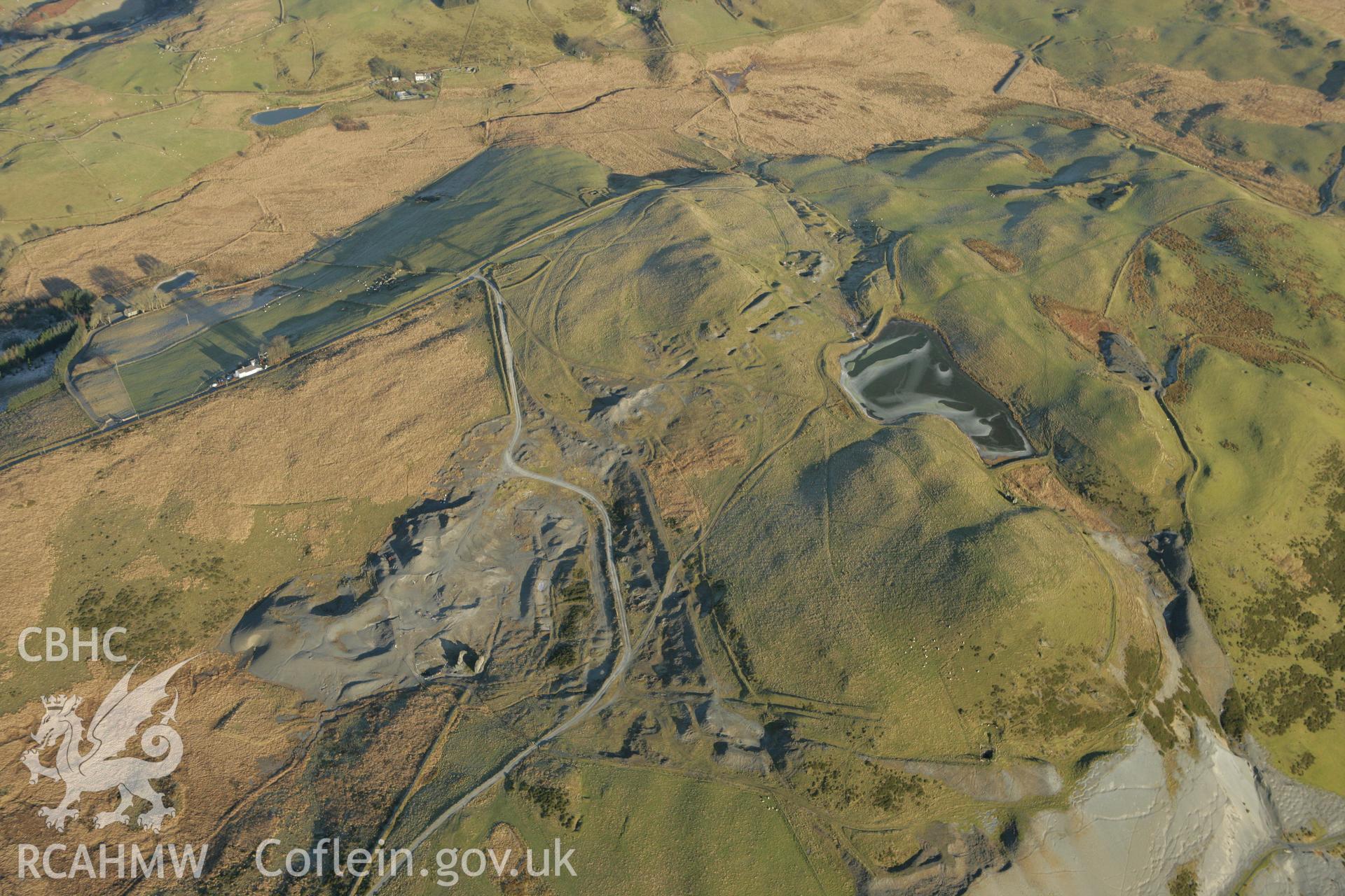 RCAHMW colour oblique photograph of Glogfach Mine. Taken by Toby Driver on 20/12/2007.