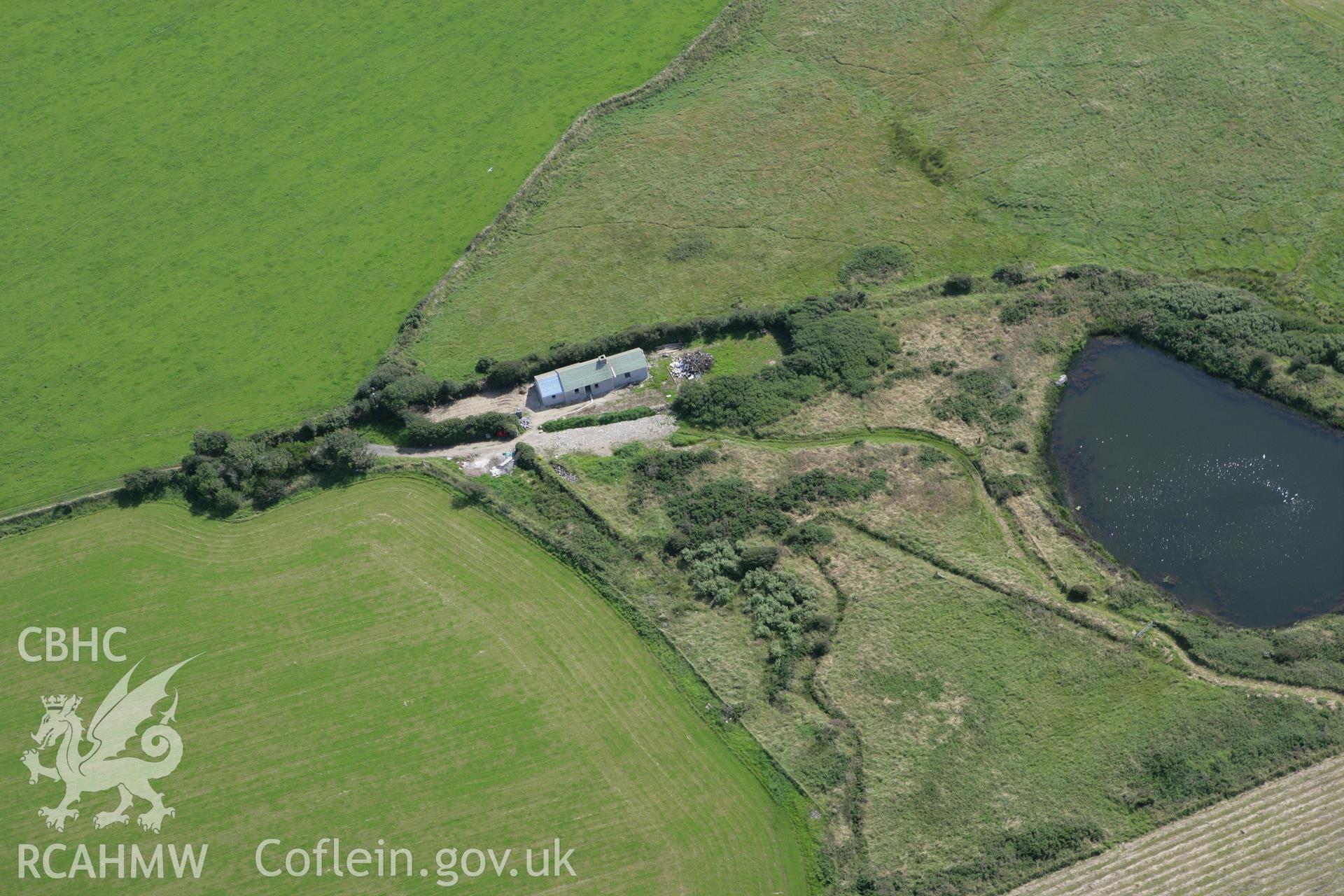 RCAHMW colour oblique photograph of Pwllcrochan. Taken by Toby Driver on 01/08/2007.