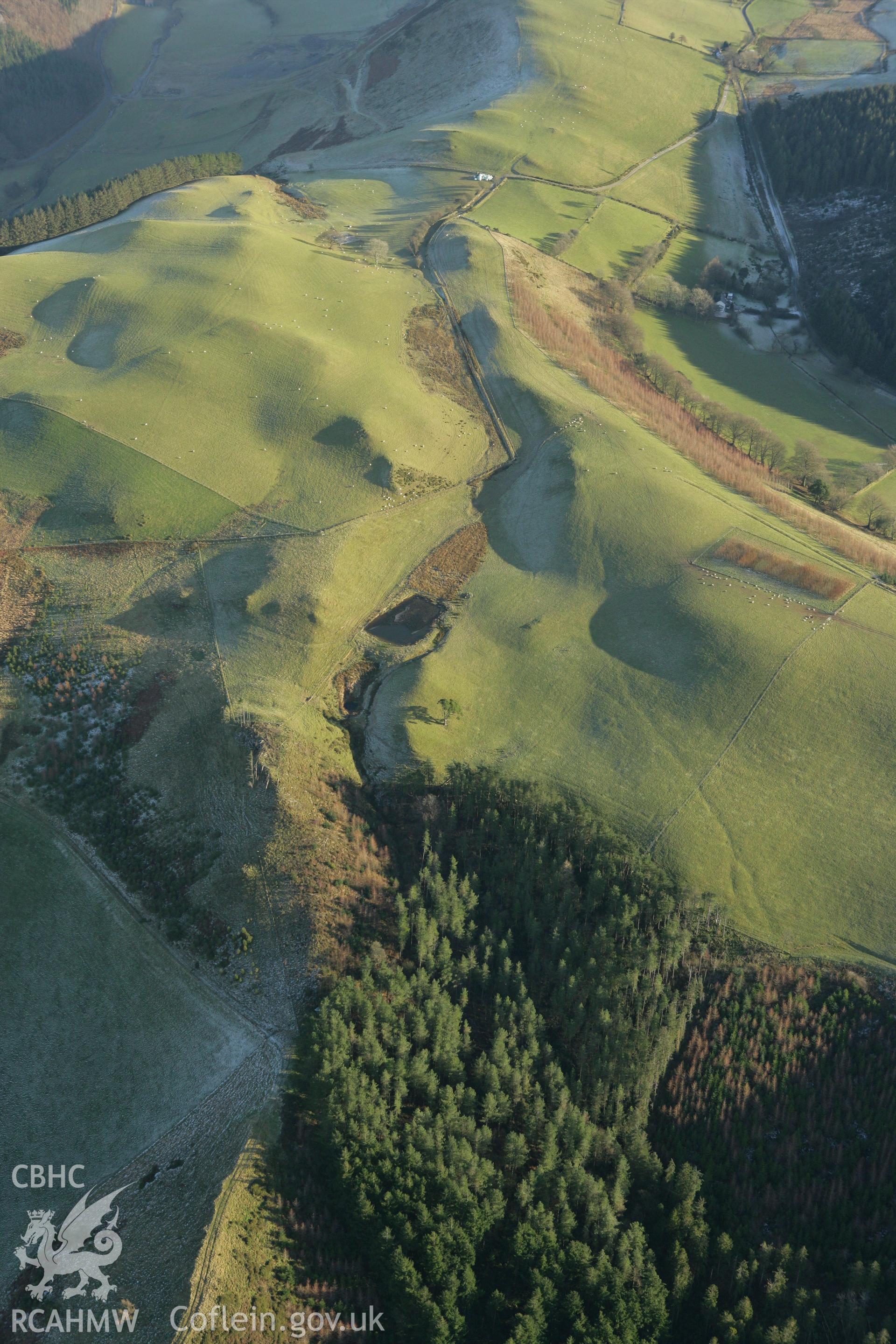 RCAHMW colour oblique photograph of Coed Tyn y Cwm, showing the east fort. Taken by Toby Driver on 20/12/2007.