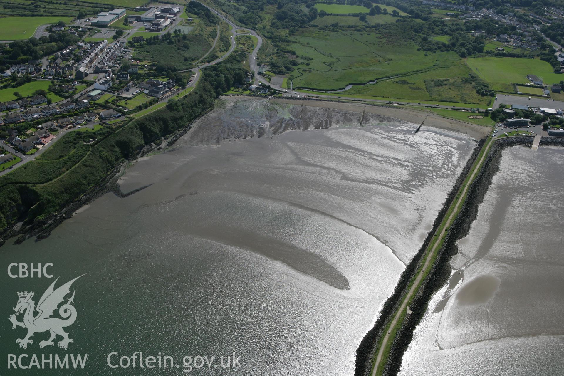 RCAHMW colour oblique photograph of Fishguard harbour south-east fishtrap. Taken by Toby Driver on 01/08/2007.