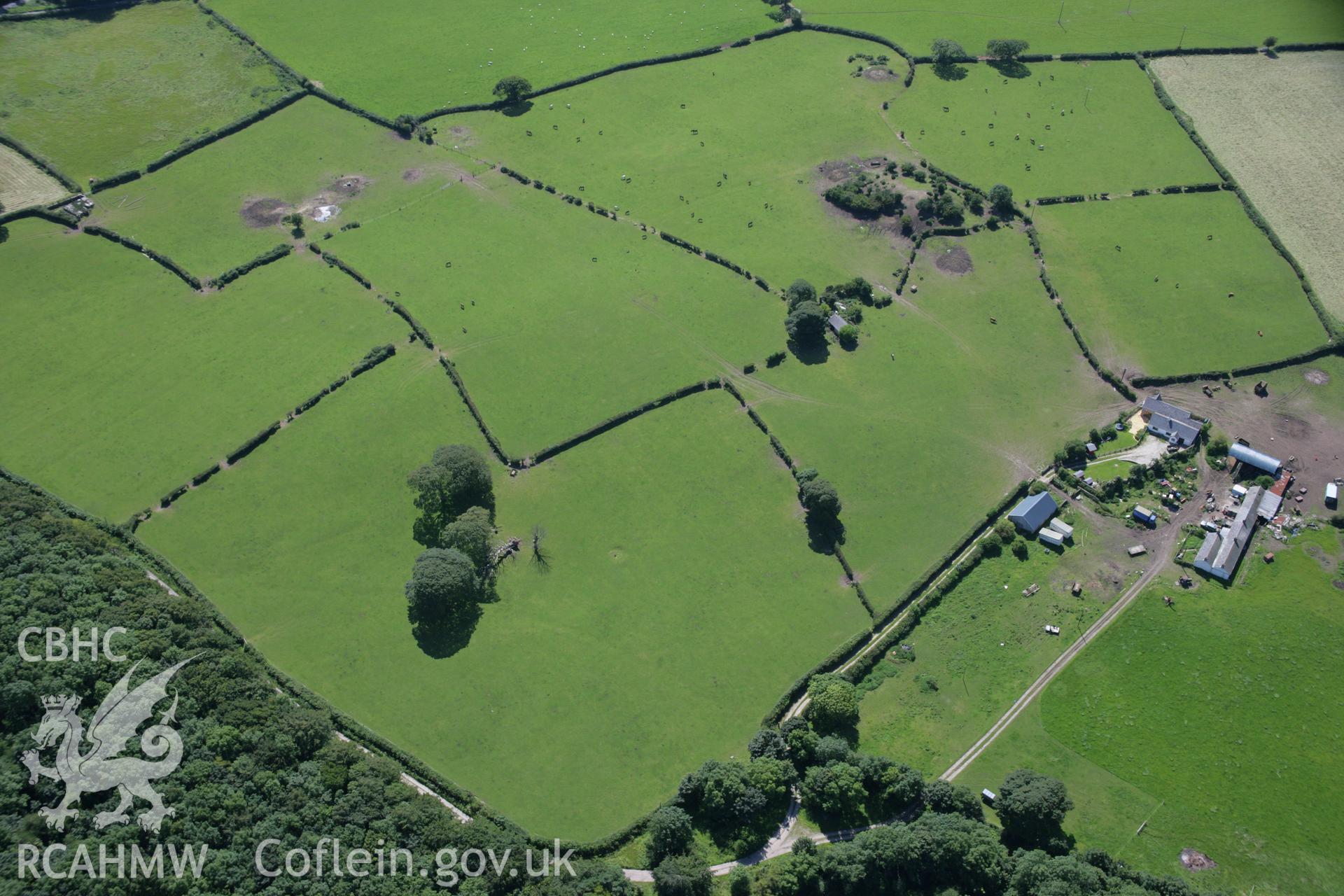 RCAHMW colour oblique aerial photograph of Bryn Digrif Mound V. Taken on 31 July 2007 by Toby Driver