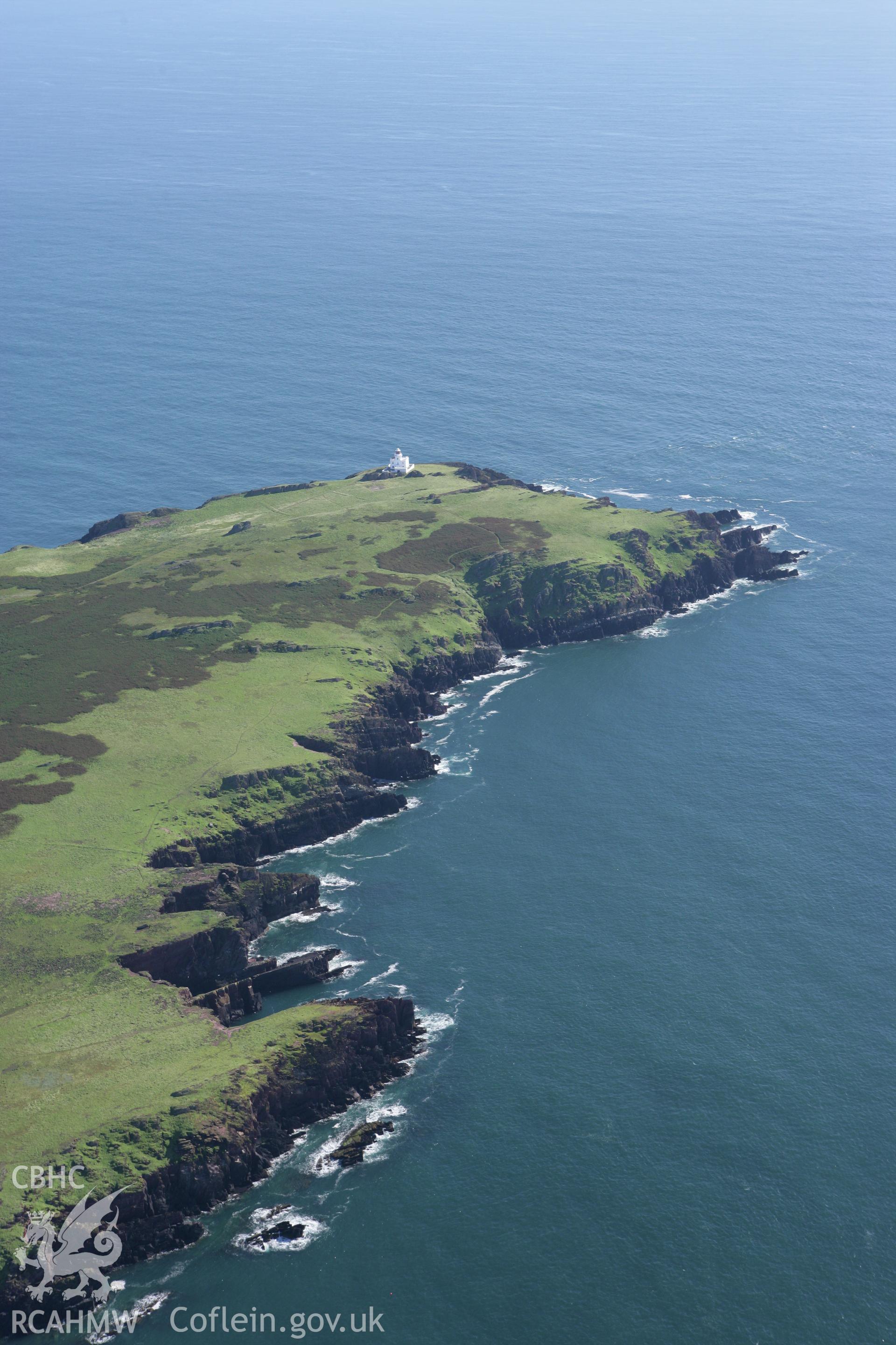 RCAHMW colour oblique aerial photograph of Skokholm Island. Taken on 30 July 2007 by Toby Driver