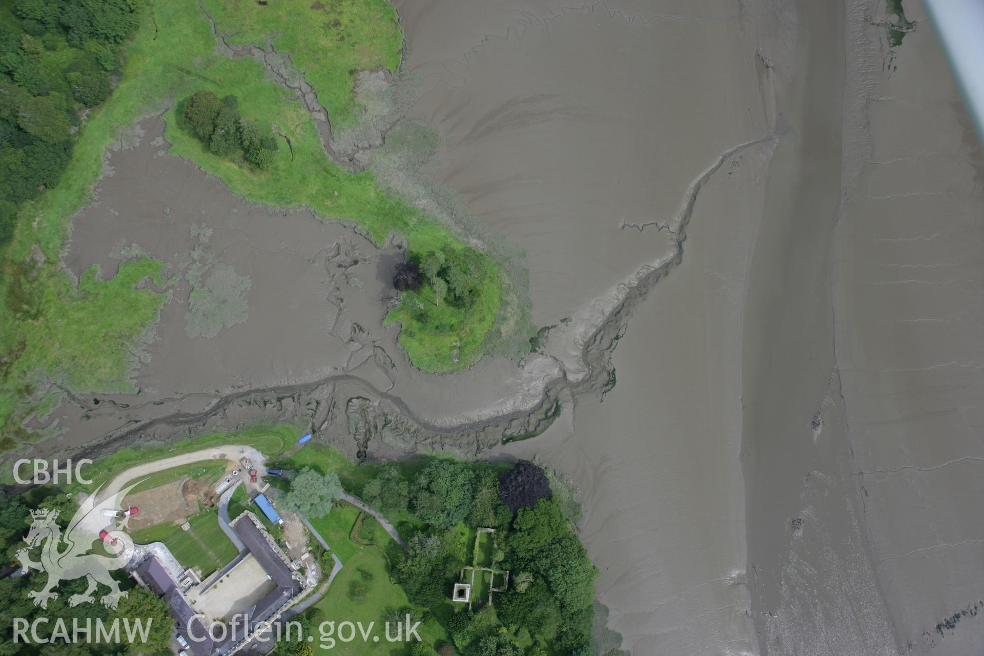 RCAHMW colour oblique photograph of Slebech Park, Holy Island mounds, and Slebech old church SAMs. Taken by Toby Driver on 01/08/2007.