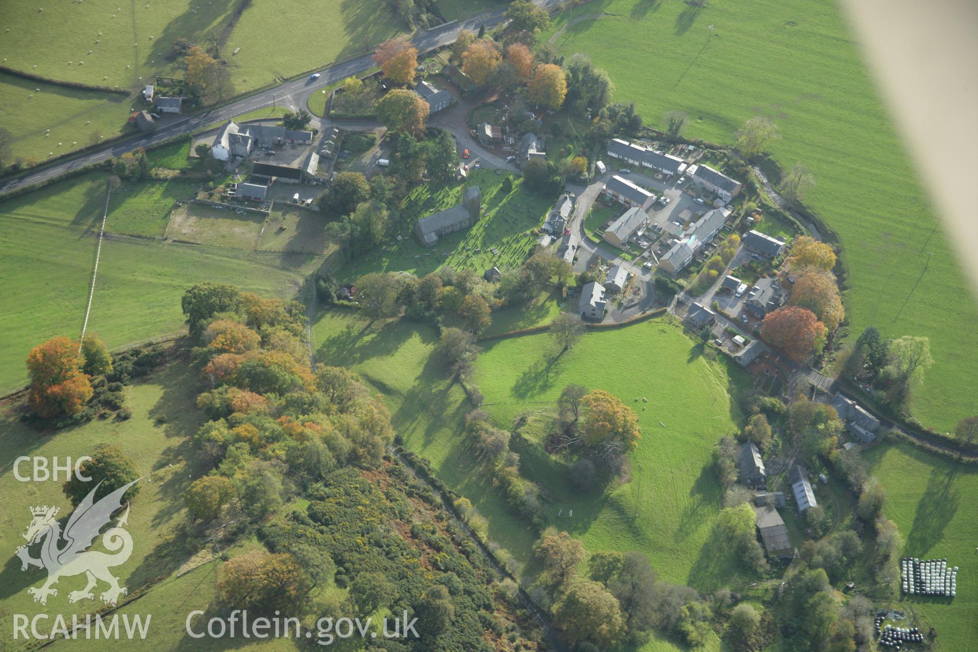 RCAHMW colour oblique photograph of Pen-Ucha'r Llan, castle, Llanfor. Taken by Toby Driver on 30/10/2007.