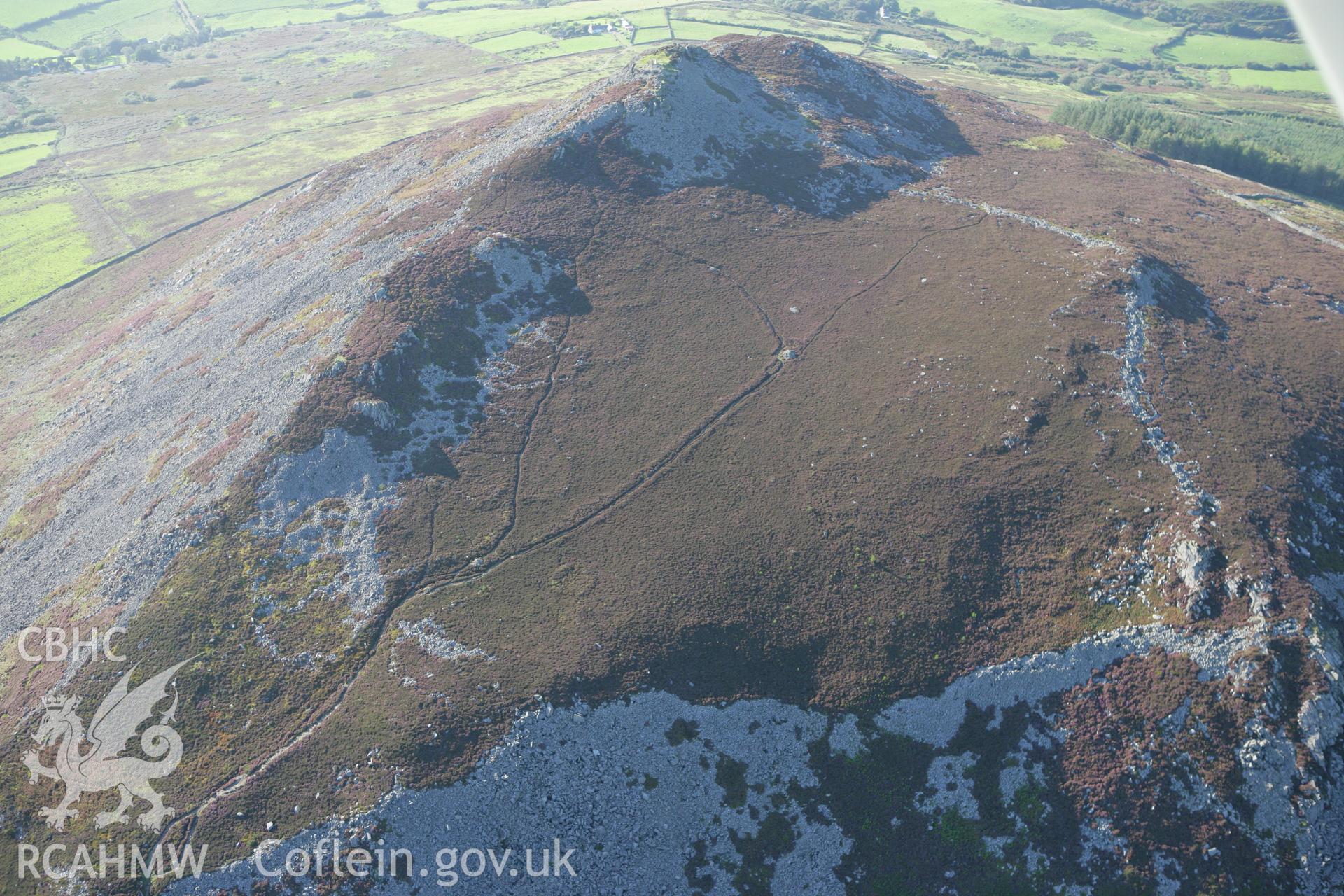 RCAHMW colour oblique aerial photograph of Carn Fadrun. Taken on 06 September 2007 by Toby Driver