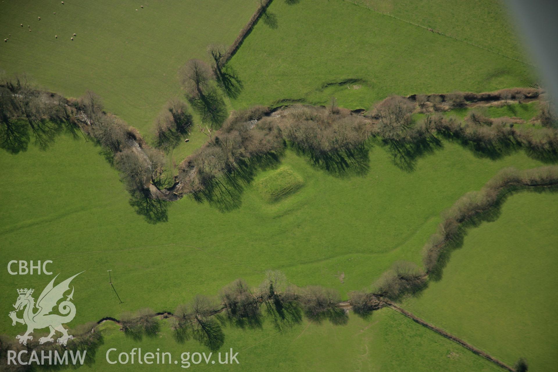 RCAHMW colour oblique aerial photograph of Y Gaer. Taken on 21 March 2007 by Toby Driver