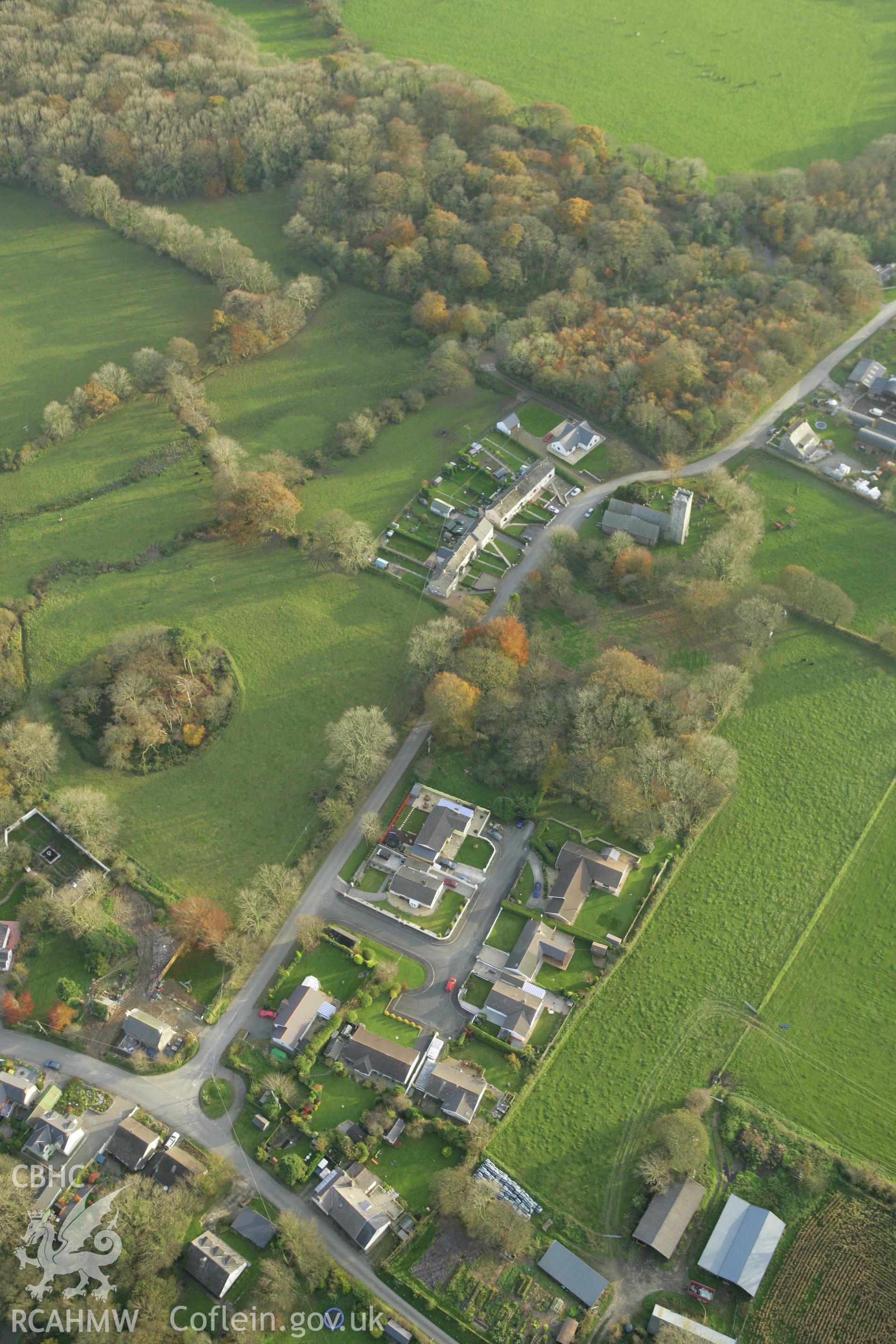 RCAHMW colour oblique photograph of New Moat Castle. Taken by Toby Driver on 06/11/2007.