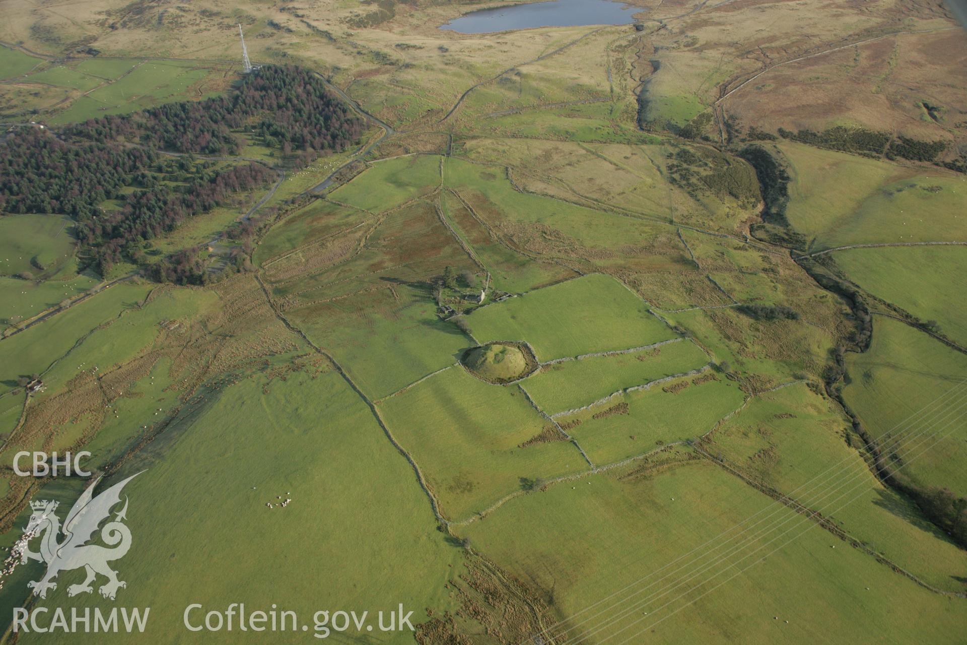 RCAHMW colour oblique aerial photograph of Tomen-y-Mur. Taken on 25 January 2007 by Toby Driver