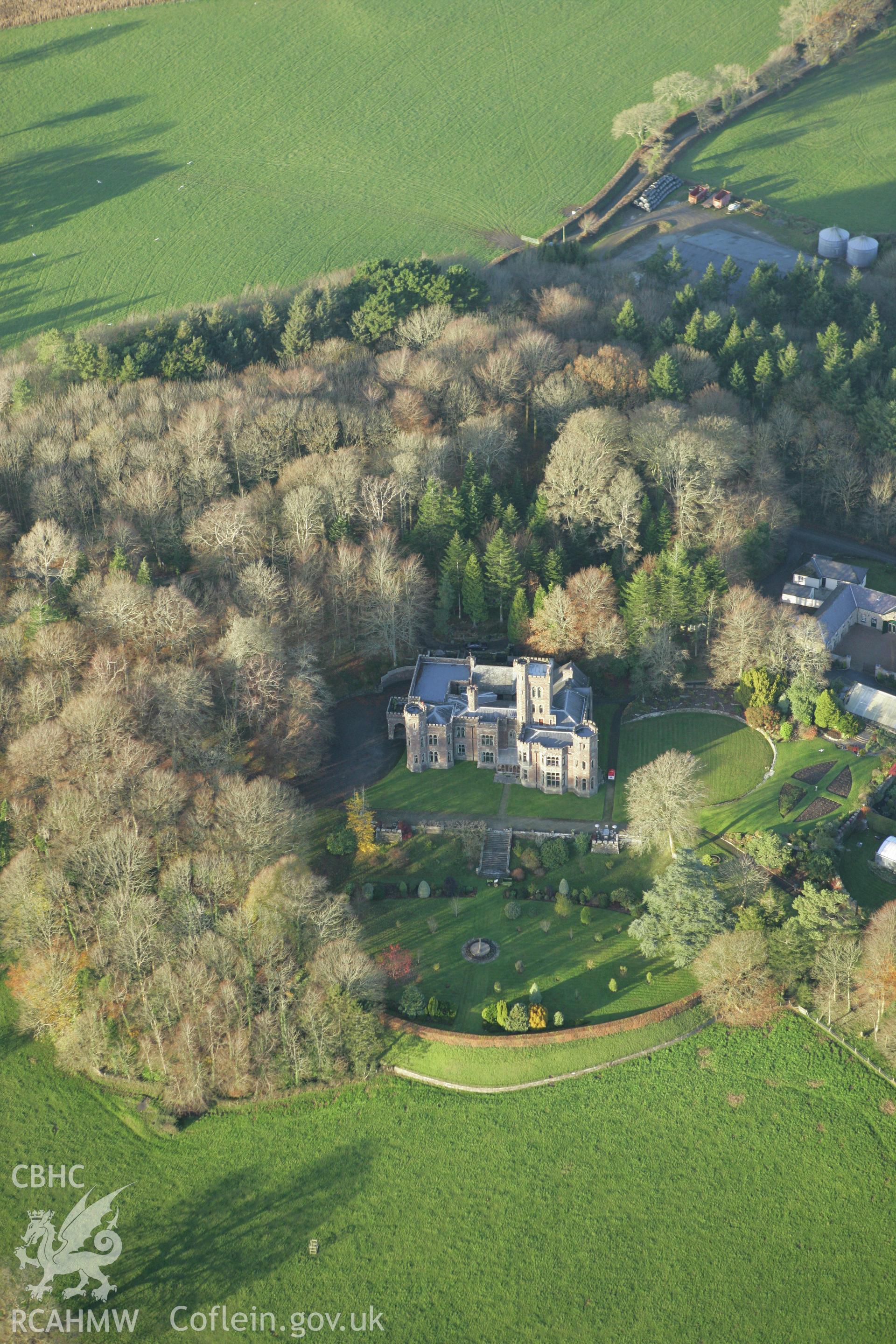 RCAHMW colour oblique photograph of Hean Castle. Taken by Toby Driver on 29/11/2007.