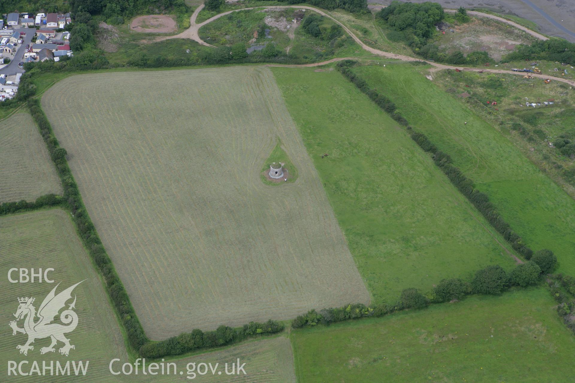 RCAHMW colour oblique photograph of Priory Farm, Old Pigeon House, Monkton. Taken by Toby Driver on 01/08/2007.