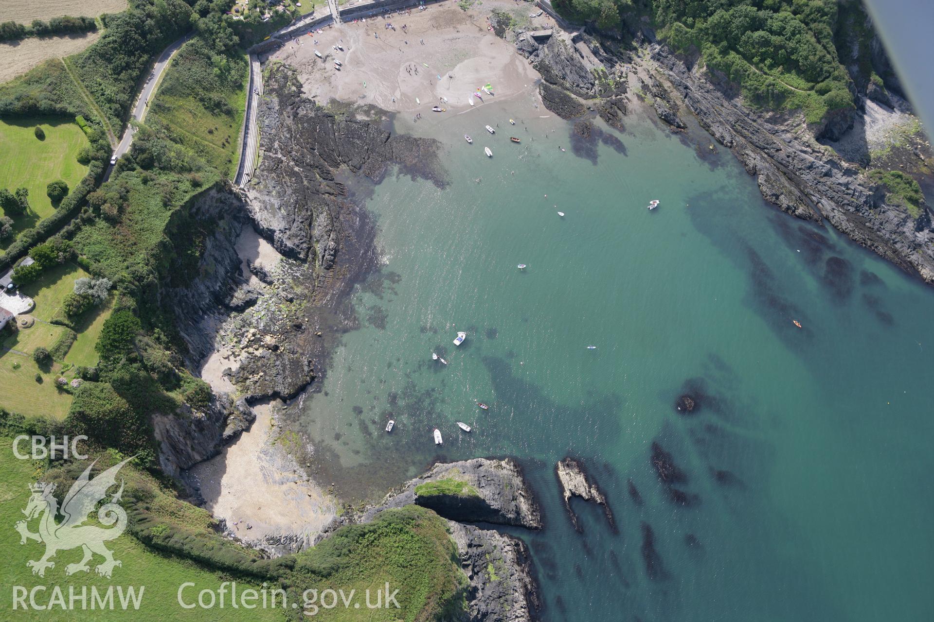 RCAHMW colour oblique photograph of Cwm yr Eglyws; Dinas Harbour. Taken by Toby Driver on 01/08/2007.