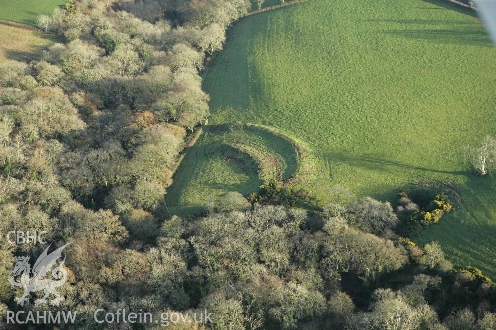 RCAHMW colour oblique photograph of Blaengwaith Noah camp;Blaen Gwyddno. Taken by Toby Driver on 29/11/2007.