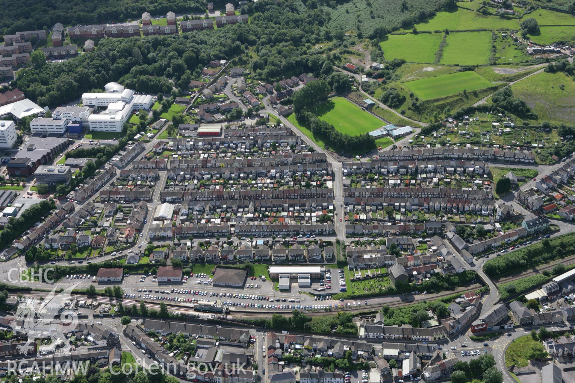 RCAHMW colour oblique aerial photograph of University of Glamorgan's Pontypridd Campus at Treforest. Taken on 30 July 2007 by Toby Driver