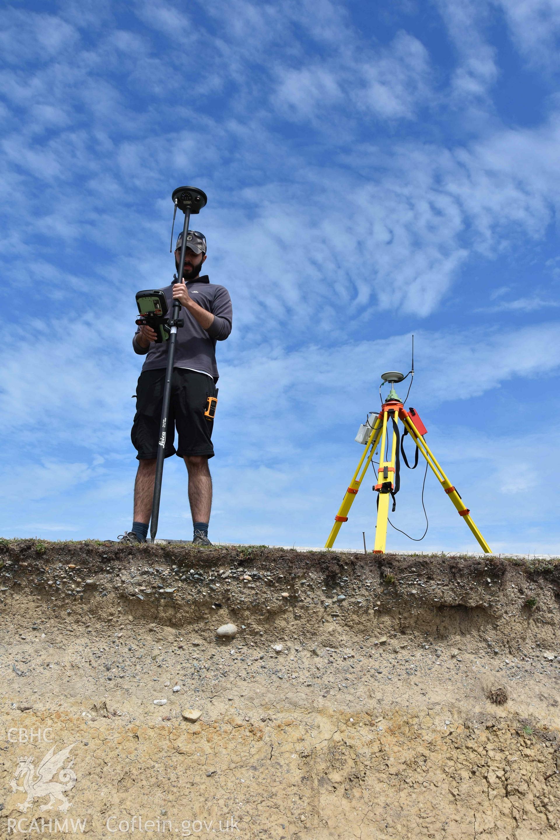 GNSS recording of the Henllwyn erdoing Isthmus by CHERISH in May 2019.