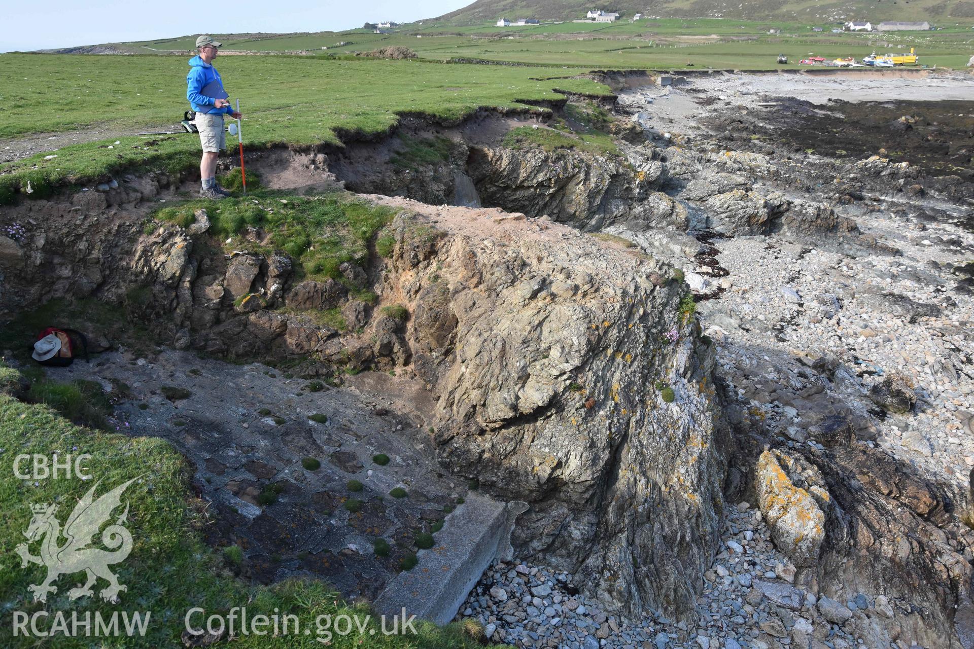 Site of Henllwyn mesolithic finds spot, May 2018. View looking northeast.