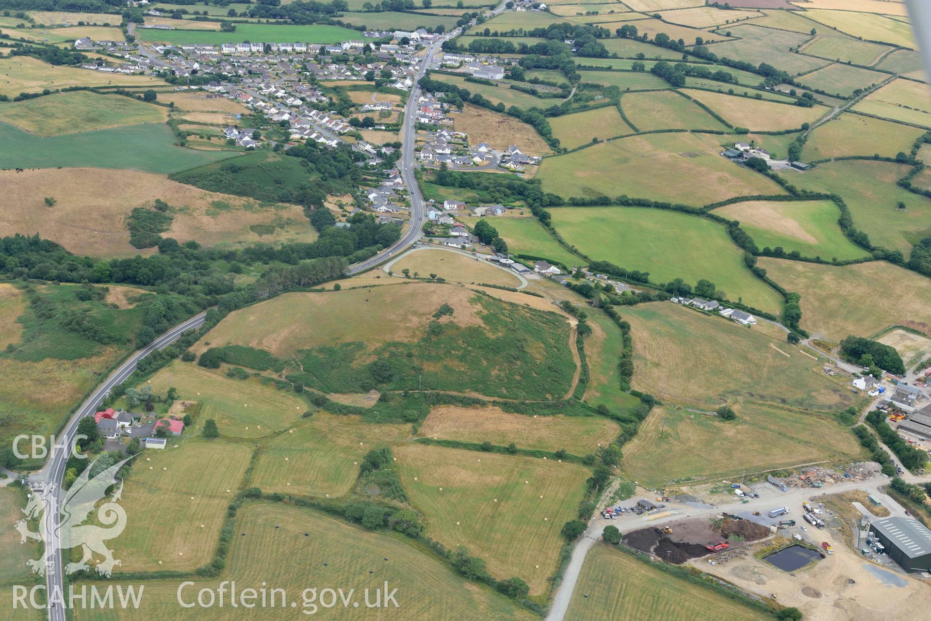 RCAHMW colour oblique aerial photograph of Banc y Warren hillfort taken on 11 July 2018 by Toby Driver