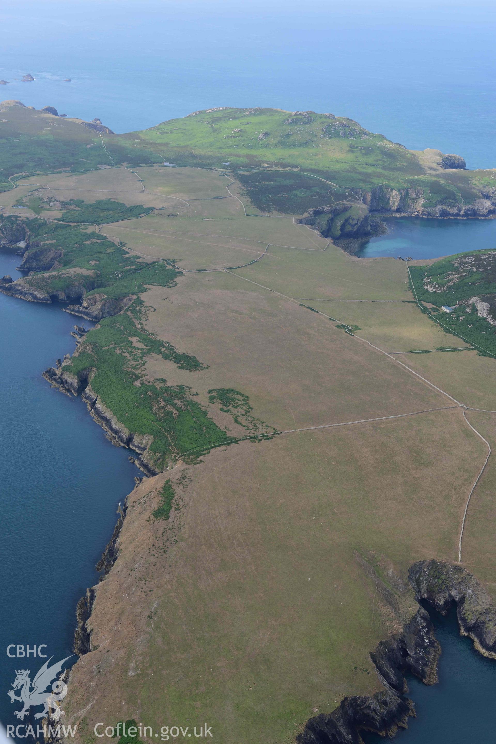 Ramsey Island. © Crown: CHERISH PROJECT 2017. Produced with EU funds through the Ireland Wales Co-operation Programme 2014-2023.