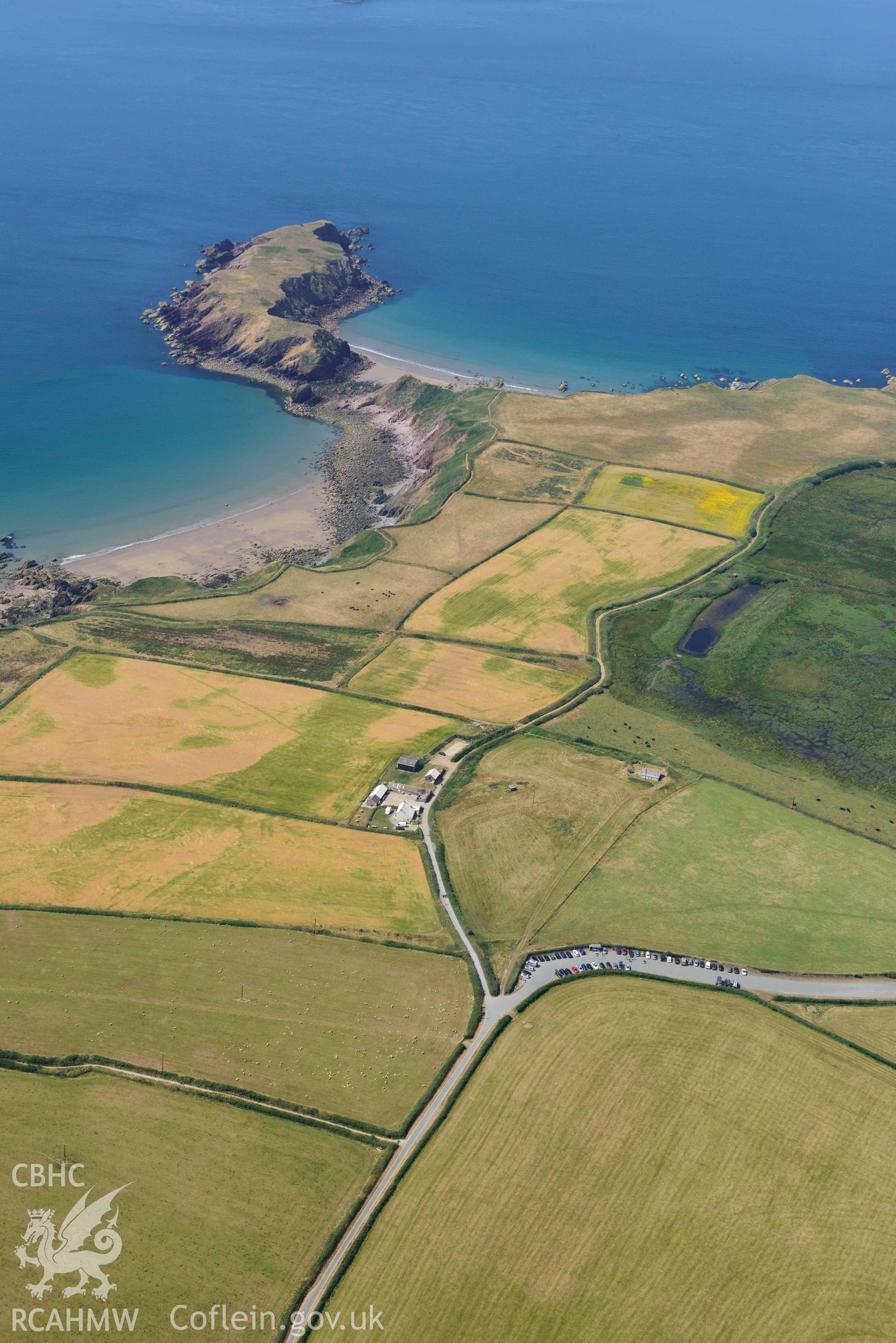 Aerial photography of Gateholm Island and Runwayskiln Prehistoric Settlement Cropmarks Aerial reconnaissance survey for the CHERISH Project. Crown Copyright: CHERISH PROJECT 2018. Produced with EU funds through the Ireland Wales Co-operation Programme 2014-2020. All material made freely available through the Open Government Licence.