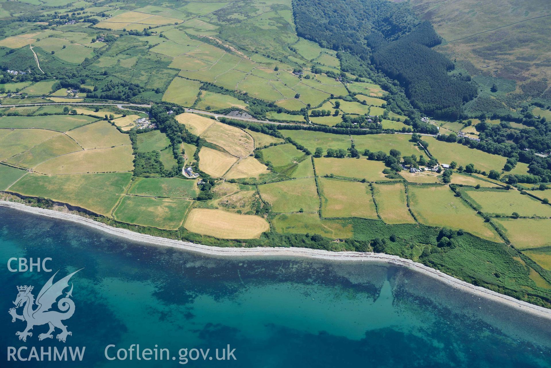 Aerial photograph: Clynnog Fawr fish trap. Crown: CHERISH PROJECT 2018. Produced with EU funds through the Ireland Wales Co-operation Programme 2014-2020 (NGR SH403494)