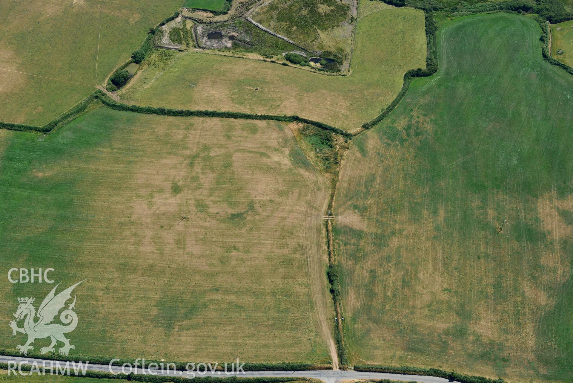 Aerial photograph: Nefyn Chain Home Low radar, landscape view from west over Hirdre Uchaf. Crown: CHERISH PROJECT 2018. Produced with EU funds through the Ireland Wales Co-operation Programme 2014-2020 (NGR SH271377)