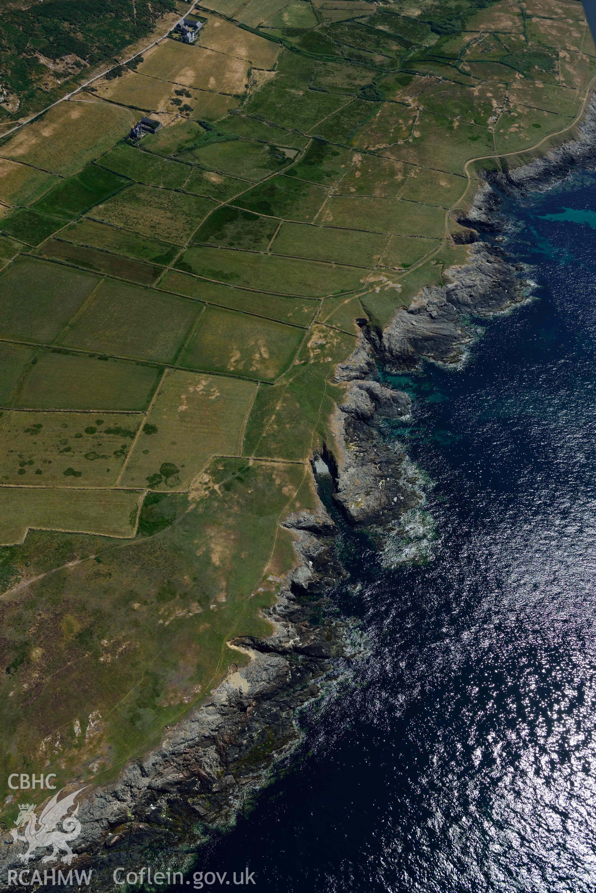 Aerial photograph: Carreg Fawr farmhouse, Bardsey Island, view looking north. Crown: CHERISH PROJECT 2018. Produced with EU funds through the Ireland Wales Co-operation Programme 2014-2020 (NGR SH185219)