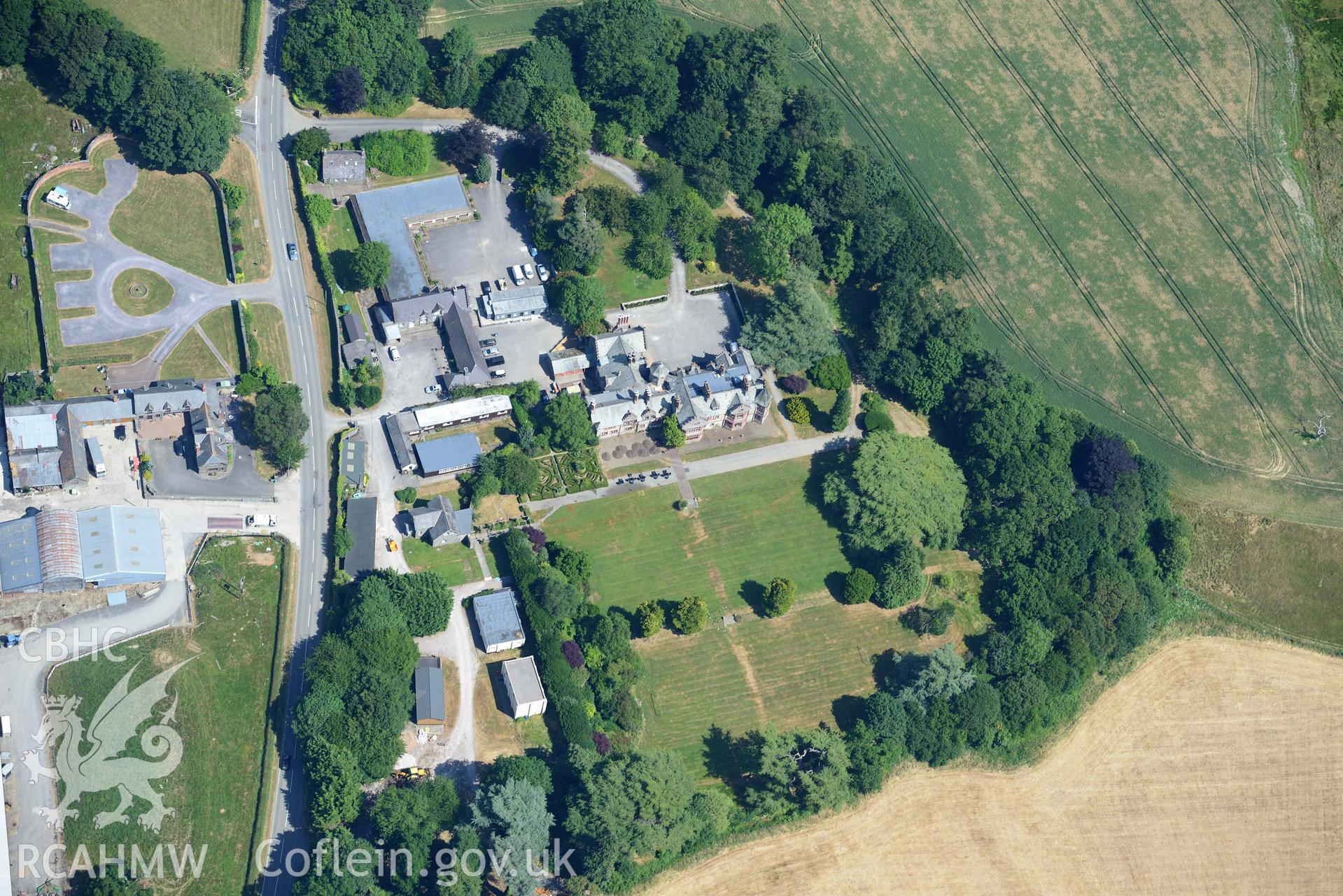 Aerial photograph: Caer Rhun Hall garden, with parchmarks Crown: CHERISH PROJECT 2018. Produced with EU funds through the Ireland Wales Co-operation Programme 2014-2020 (NGR: SH774704)