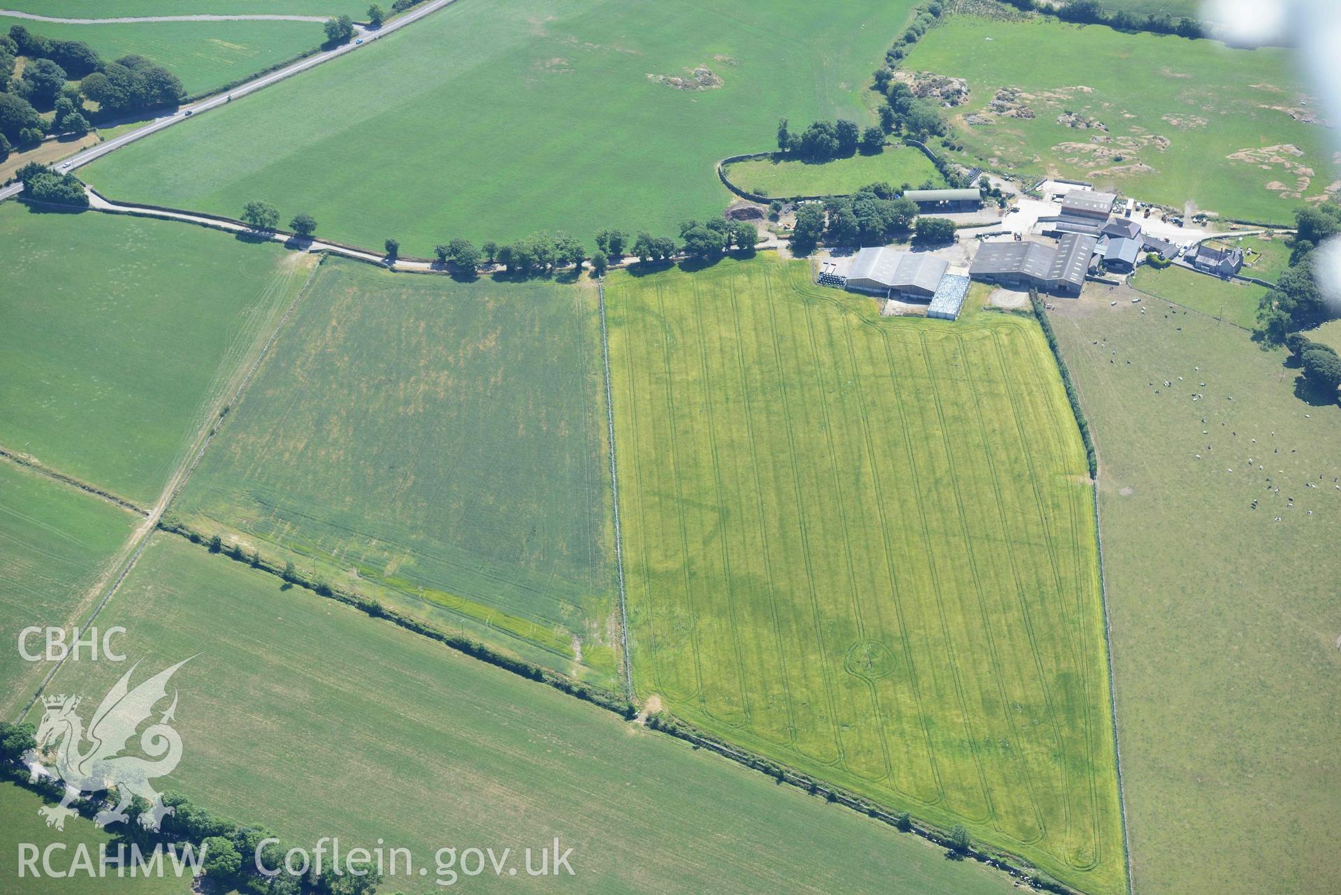 Aerial photograph: Castellior circular and rectangular cropmarks. Crown: CHERISH PROJECT 2018. Produced with EU funds through the Ireland Wales Co-operation Programme 2014-2020 (NGR: SH542745)