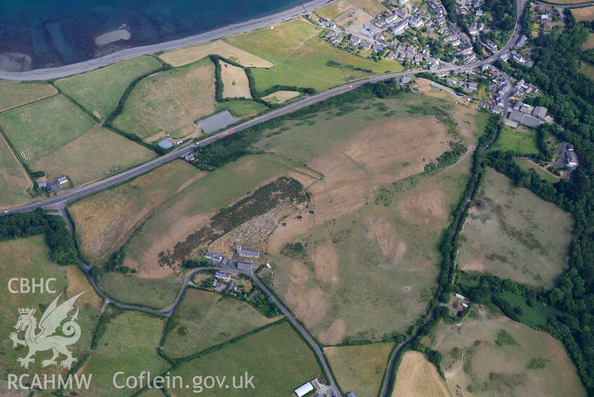 Aerial photograph: Hillfort, St David's Church, Aberarth. Crown: CHERISH PROJECT 2018. Produced with EU funds through the Ireland Wales Co-operation Programme 2014-2020 (NGR: SN476633)