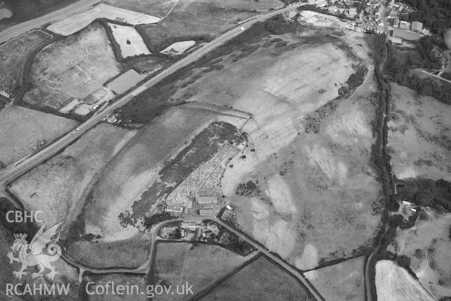 Aerial photograph: Hillfort, St David's Church, Aberarth. Crown: CHERISH PROJECT 2018. Produced with EU funds through the Ireland Wales Co-operation Programme 2014-2020 (NGR: SN476633)