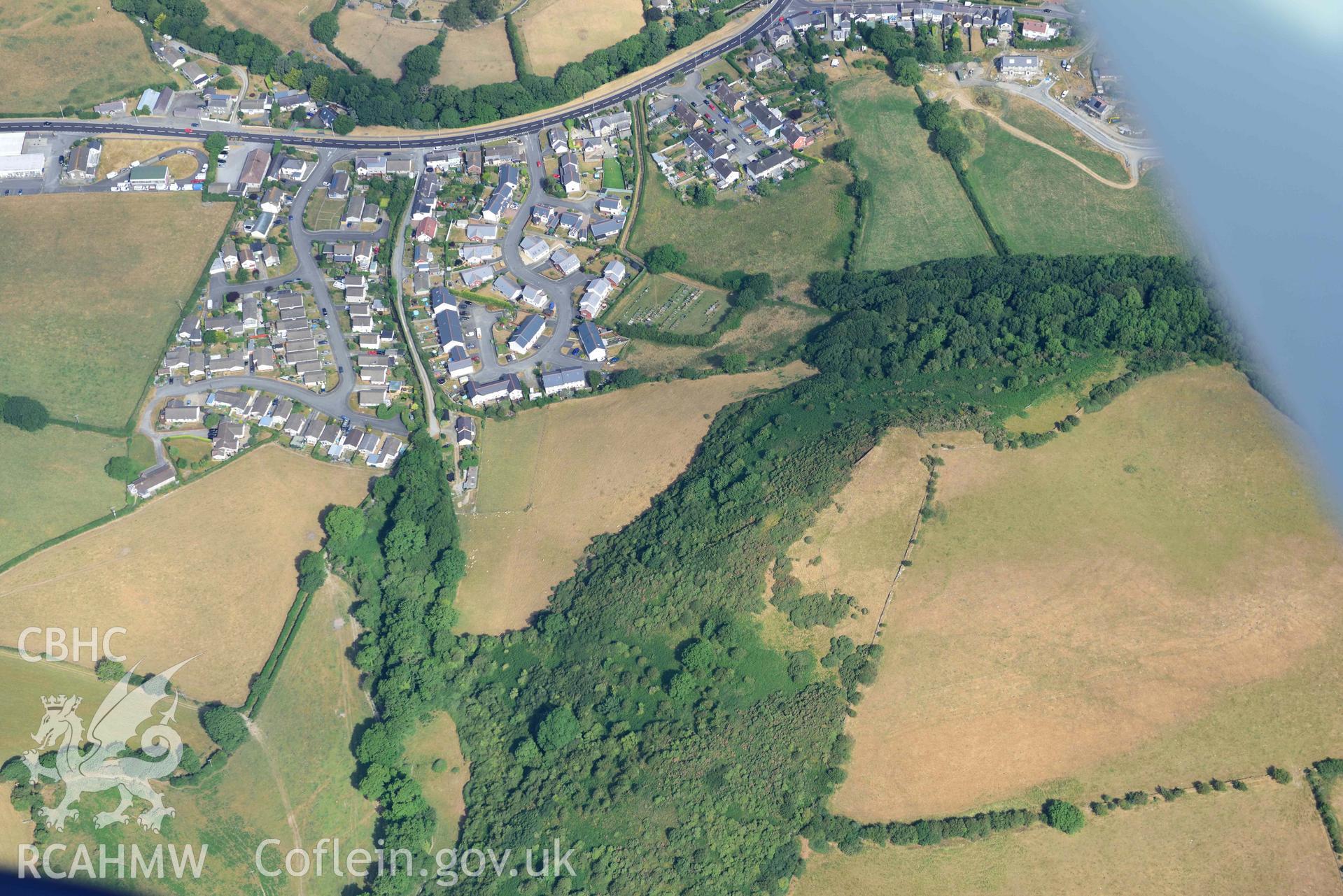 Aerial photograph: Y Foel cropmark enclosure, Llanrhystud. Crown: CHERISH PROJECT 2018. Produced with EU funds through the Ireland Wales Co-operation Programme 2014-2020 (NGR: SN541693)