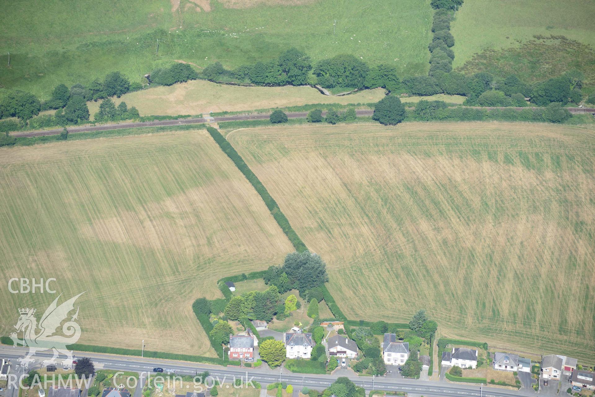 Aerial photograph: NEW RECORD Pen-y-garn, Bow Street, cropmark enclosure. Crown: CHERISH PROJECT 2018. Produced with EU funds through the Ireland Wales Co-operation Programme 2014-2020 (NGR: SN624852)