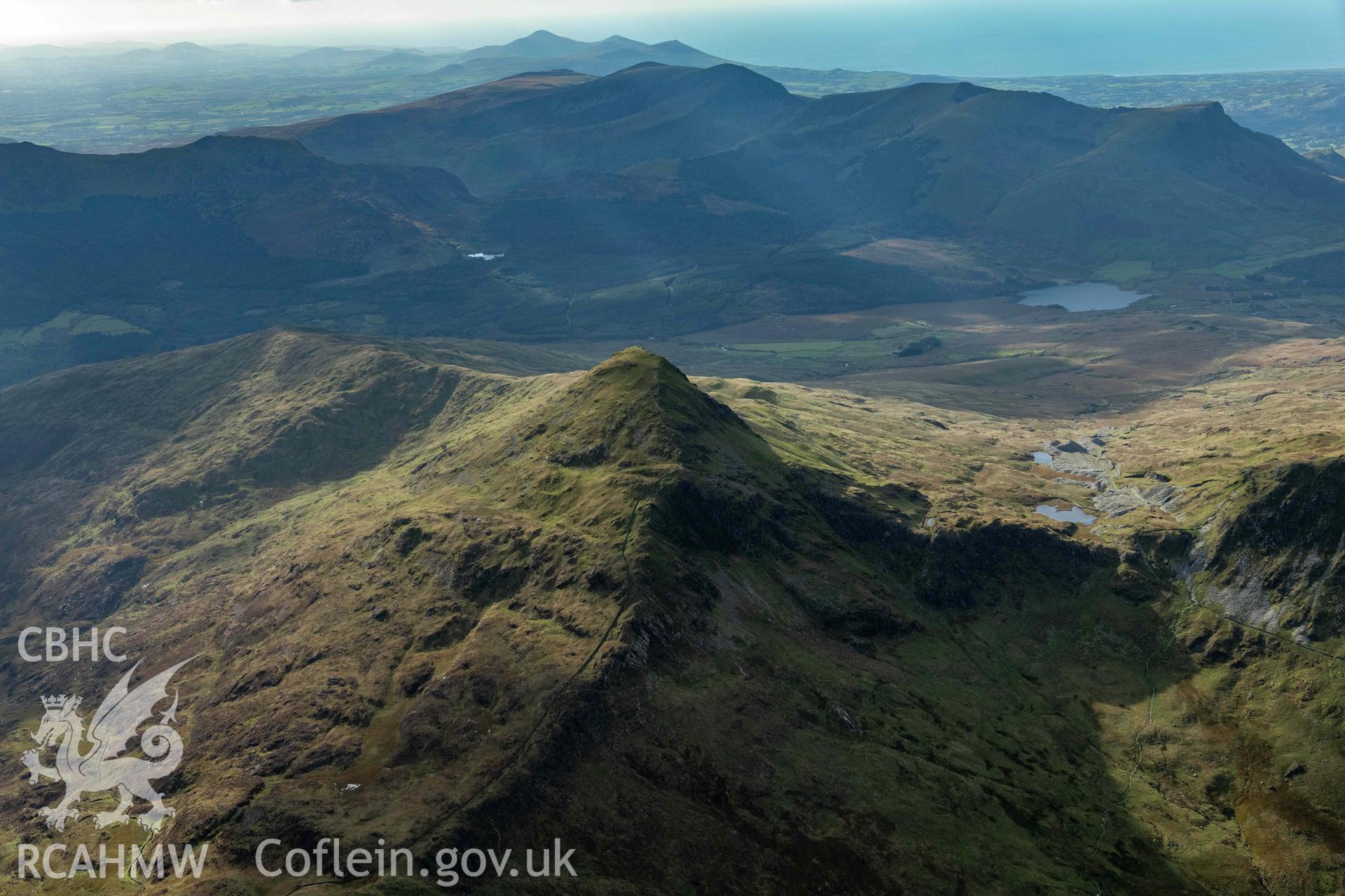 Bwlch Cwmllan slate quarry, view looking west through mountain gap with Yr Aran