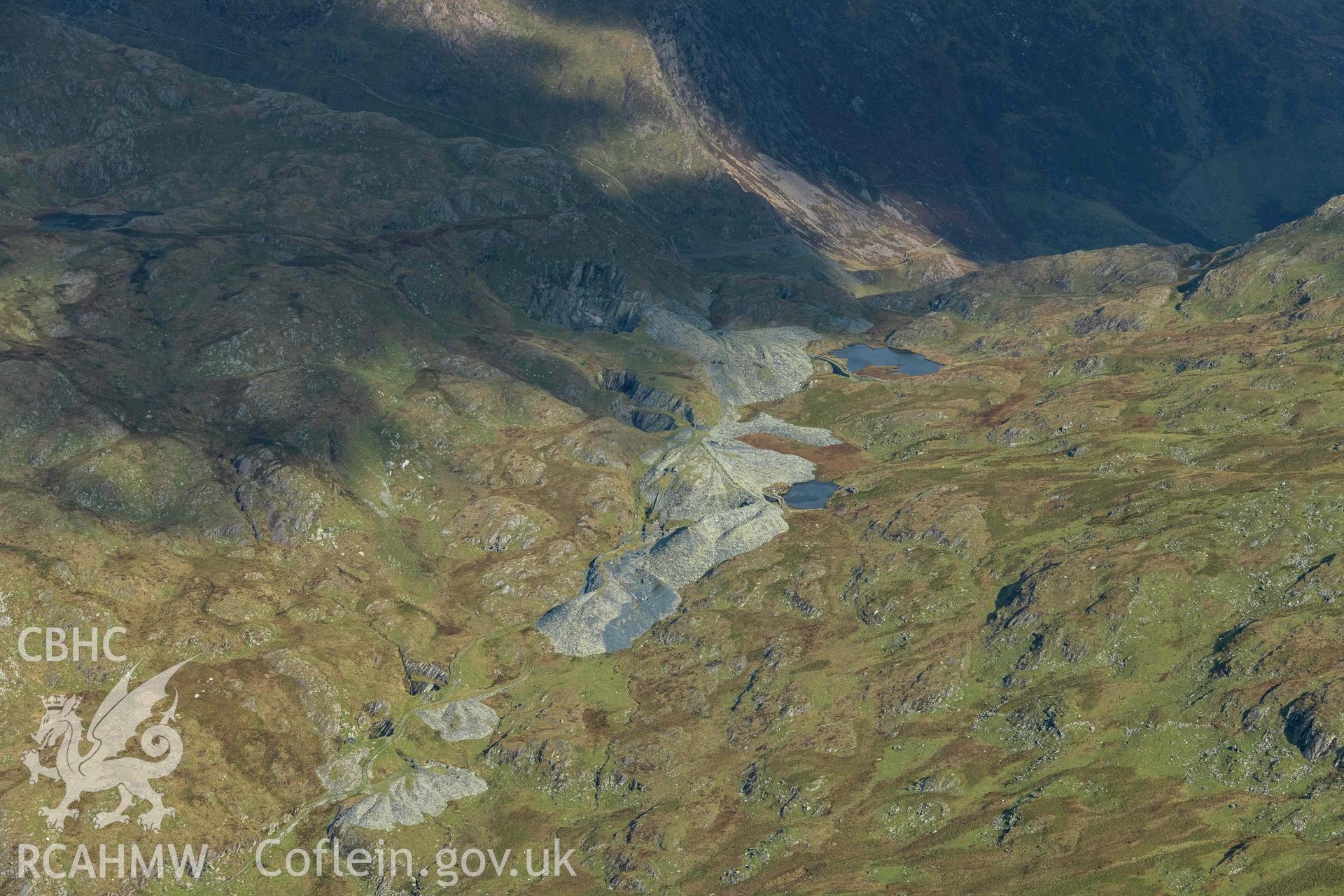 Bwlch Cwmllan slate quarry, view from west