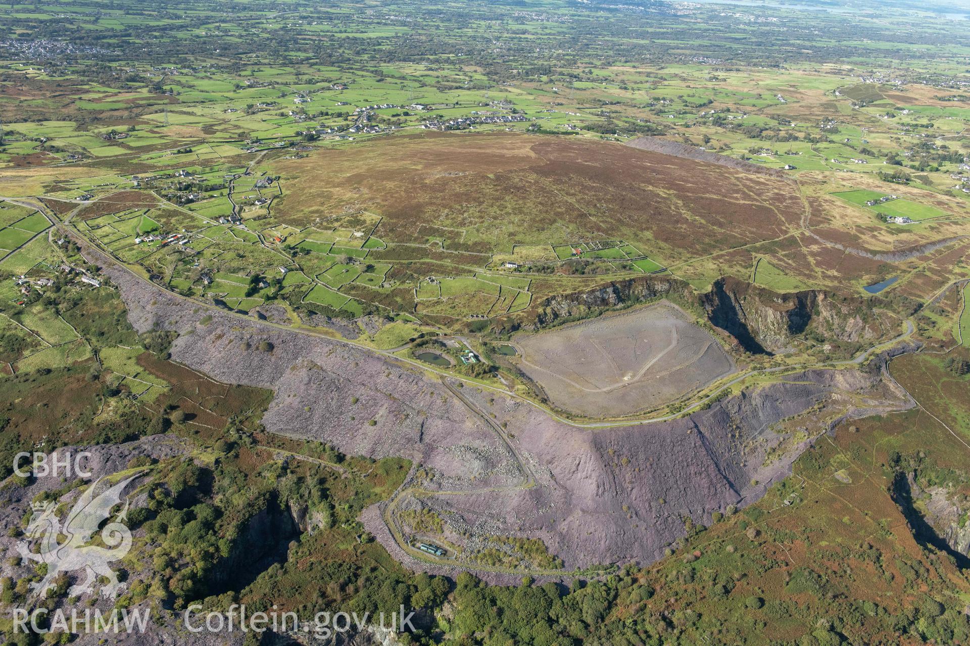 Cilgwyn Slate Quarry, landscape view from south