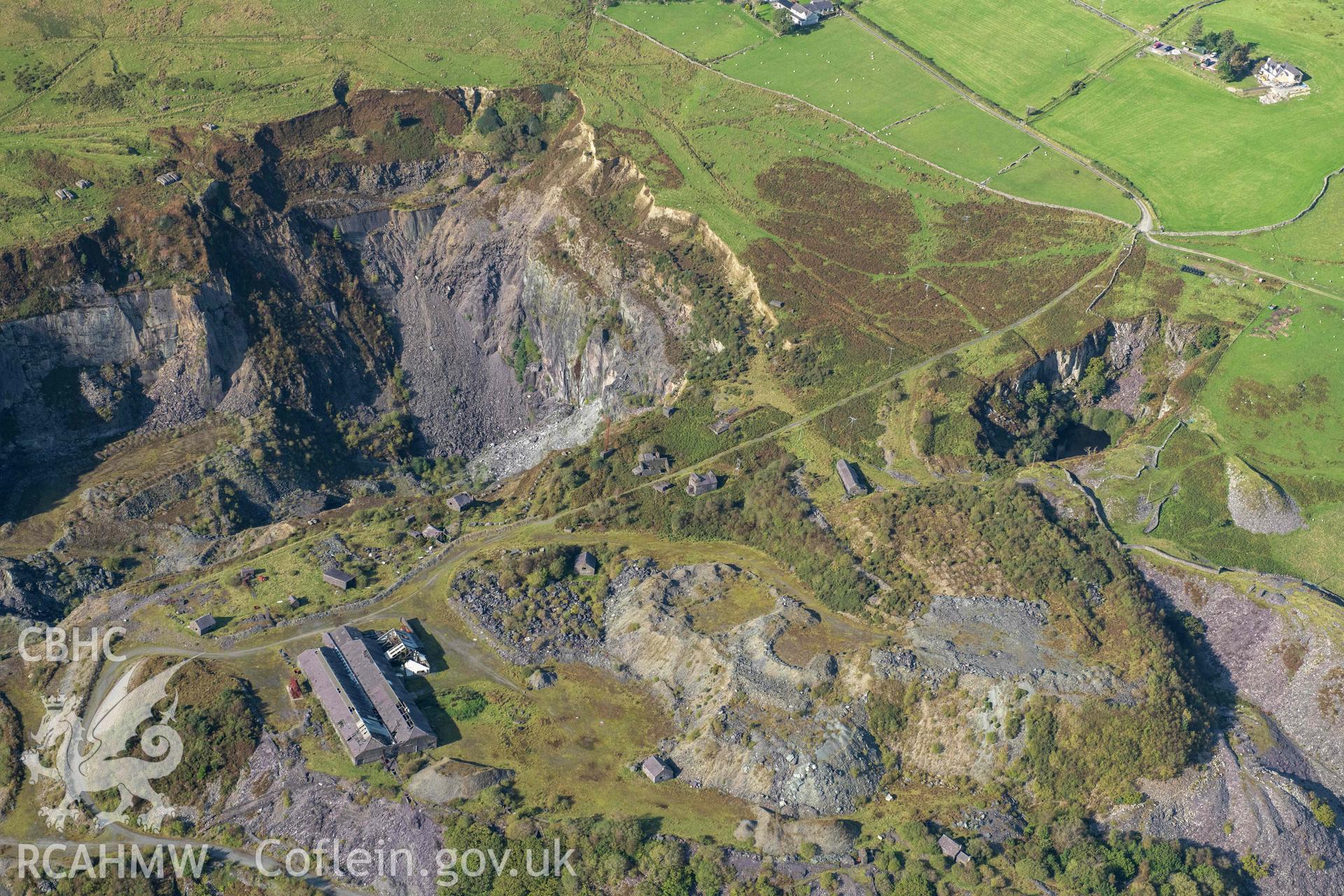 Pen yr Orsedd slate quarry, with blondins, view from south