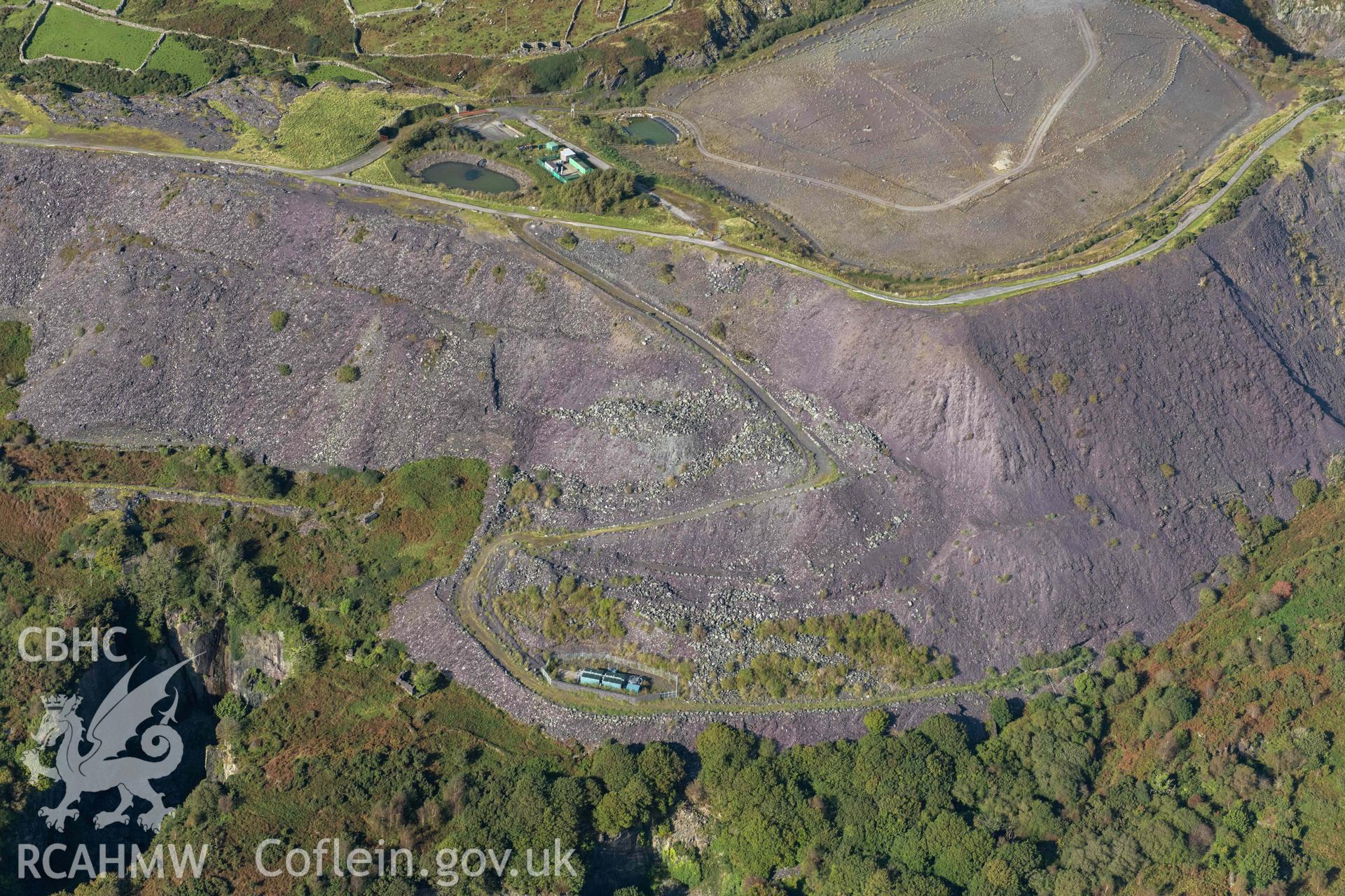 Cilgwyn Slate Quarry tips, view from south