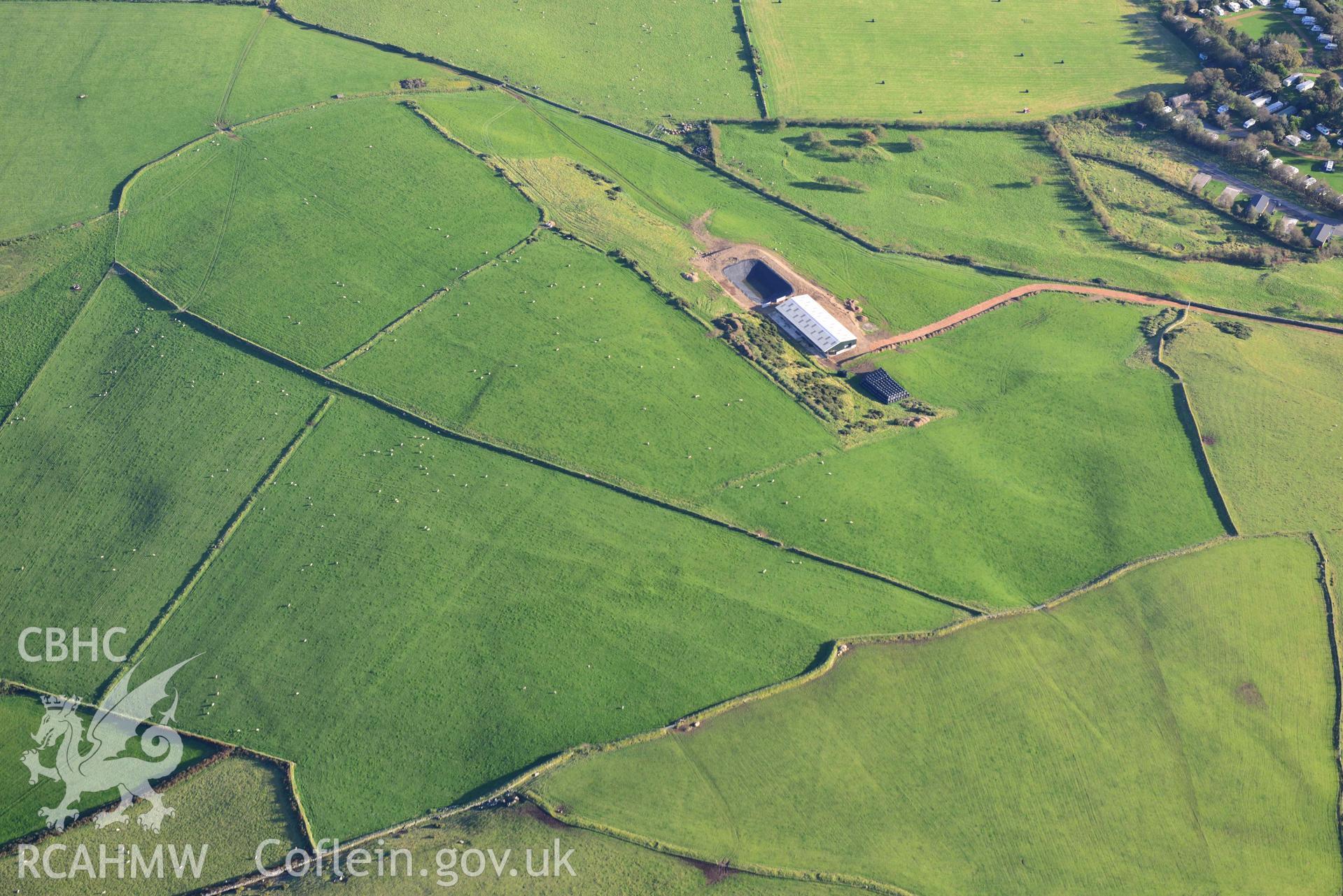 Moel Gwynus hut groups and fields