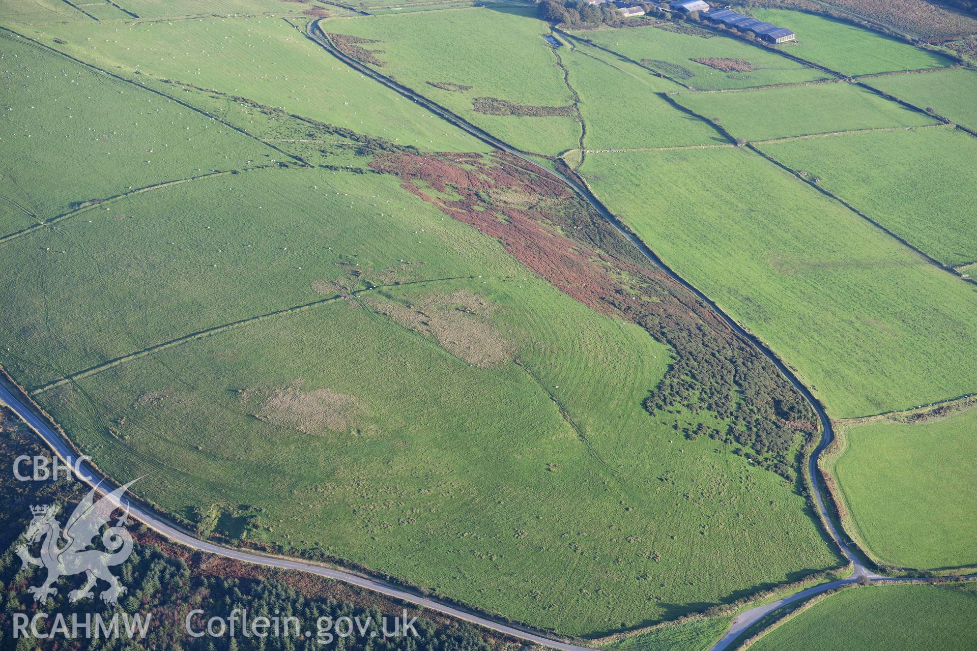 Mynydd Morvil, defended enclosure