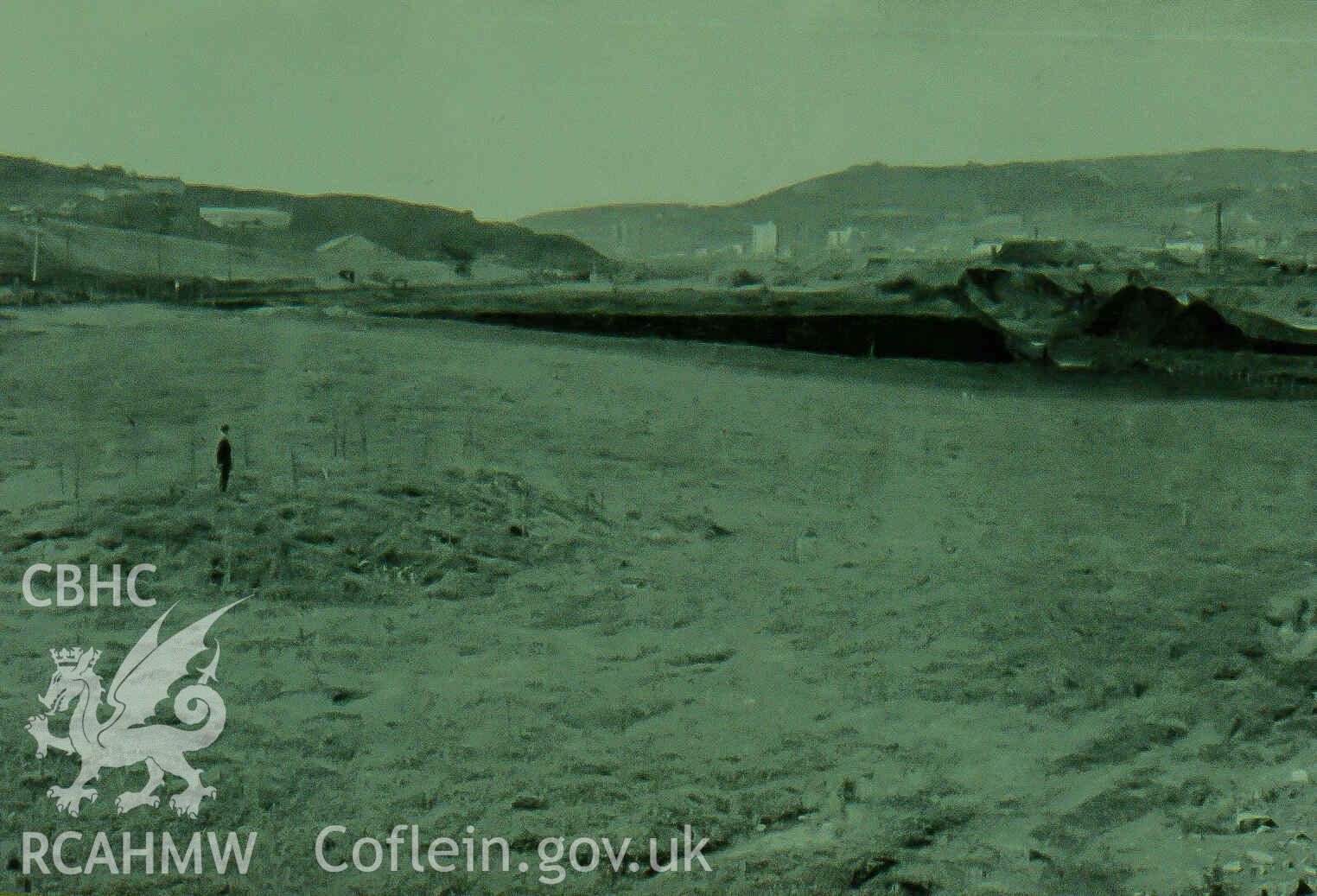 Middle Bank Copperworks Tips Pentrechwyth (Slide ID: DBH)