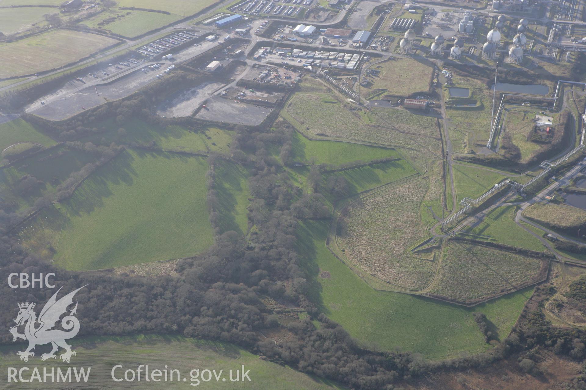 RCAHMW colour oblique photograph of Henllan; Upper Hentland. Taken by Toby Driver on 11/02/2009.