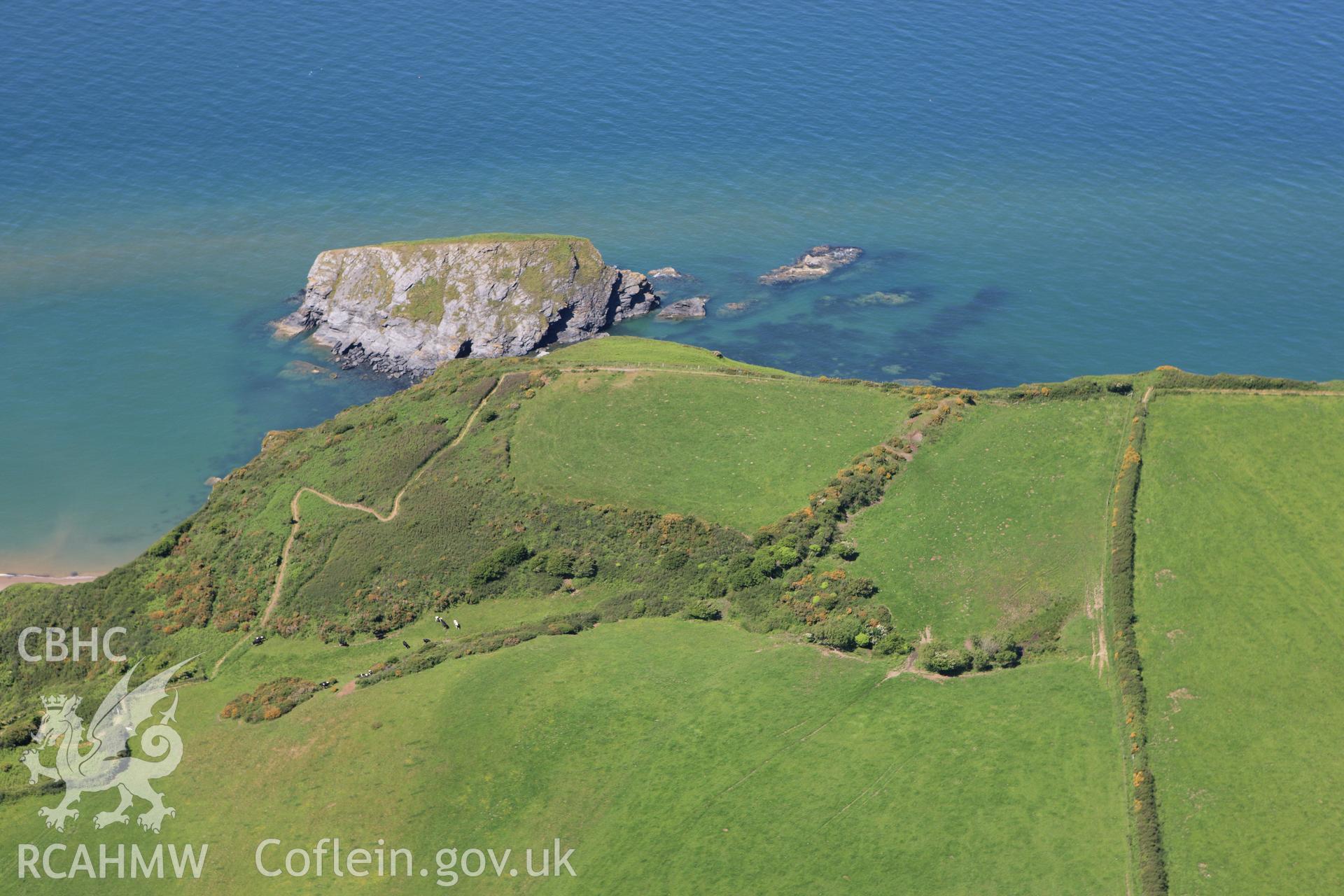 RCAHMW colour oblique aerial photograph of Castell Bach. Taken on 01 June 2009 by Toby Driver